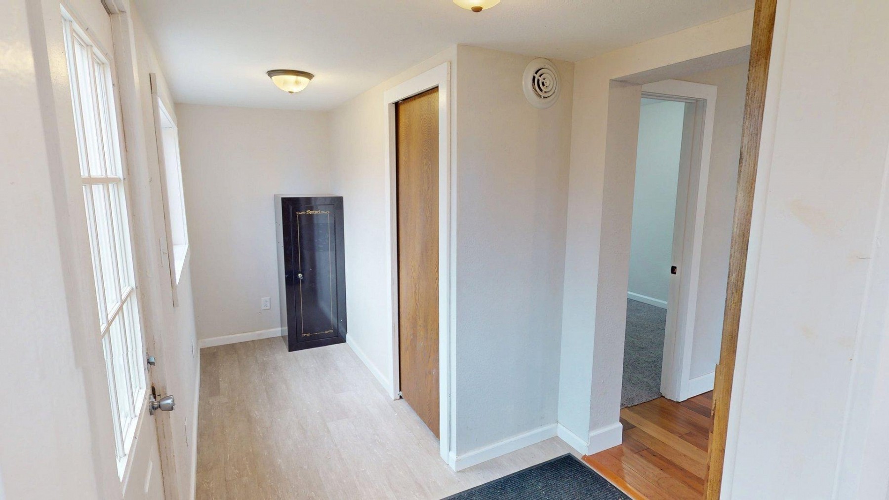 405 Catlett Avenue E, Estelline, SD 57234