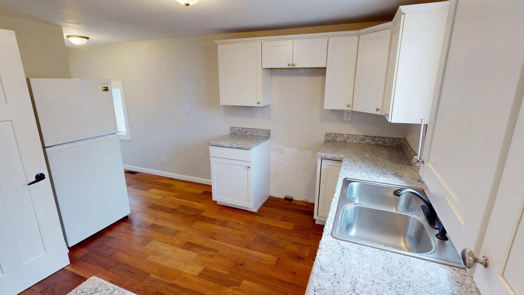 405 Catlett Avenue E, Estelline, SD 57234