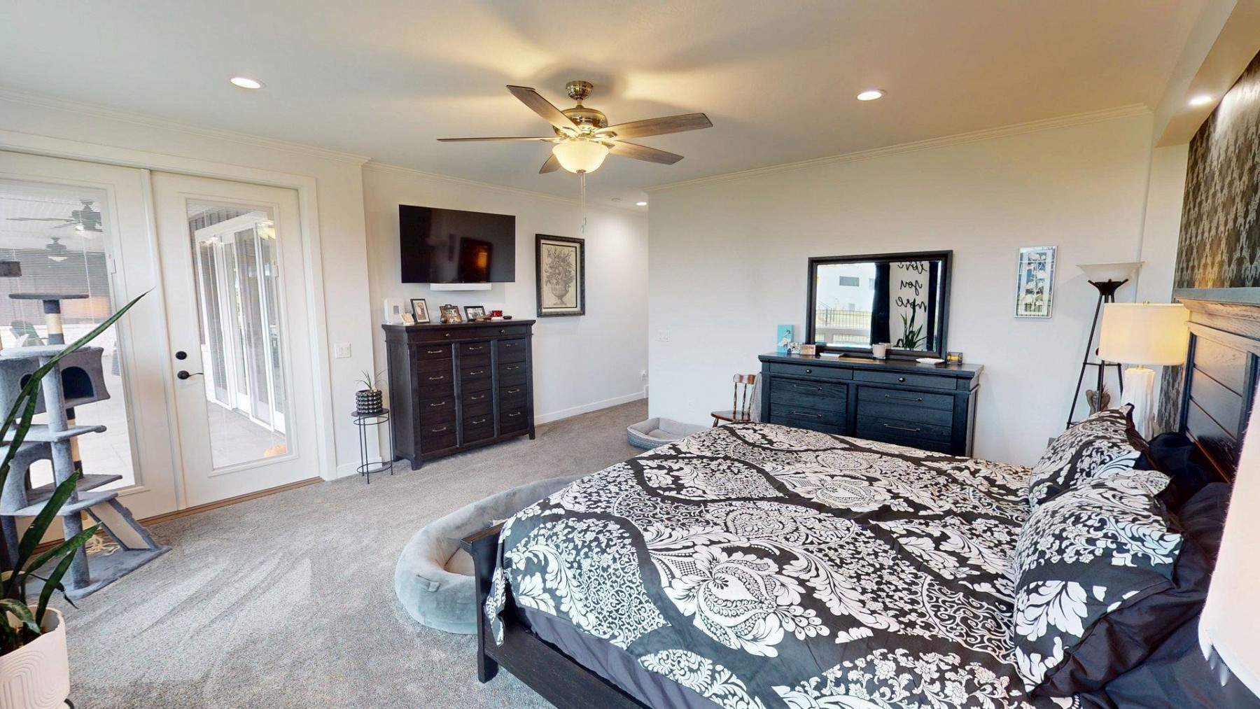 2740 Sweetgrass Drive, Brookings, SD 57006