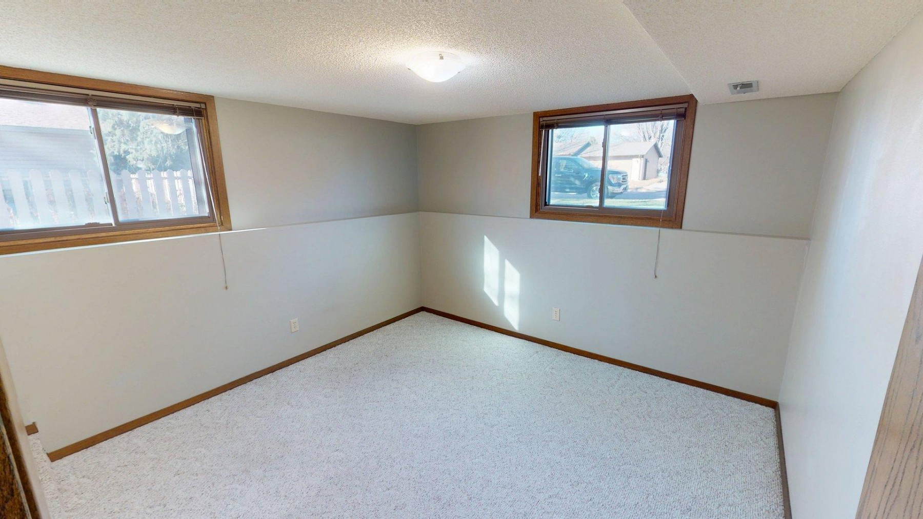 5605 Missouri Street, Sioux Falls, SD 57106