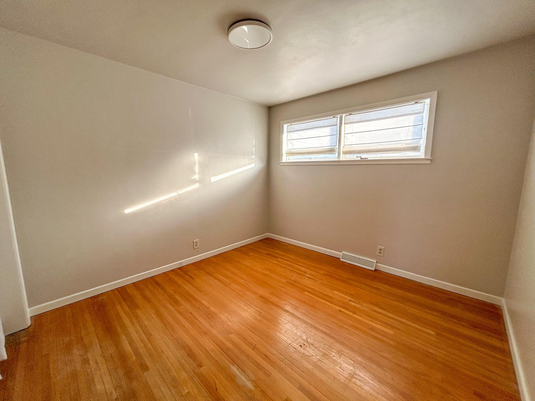 1721 3rd Street, Brookings, SD 57006