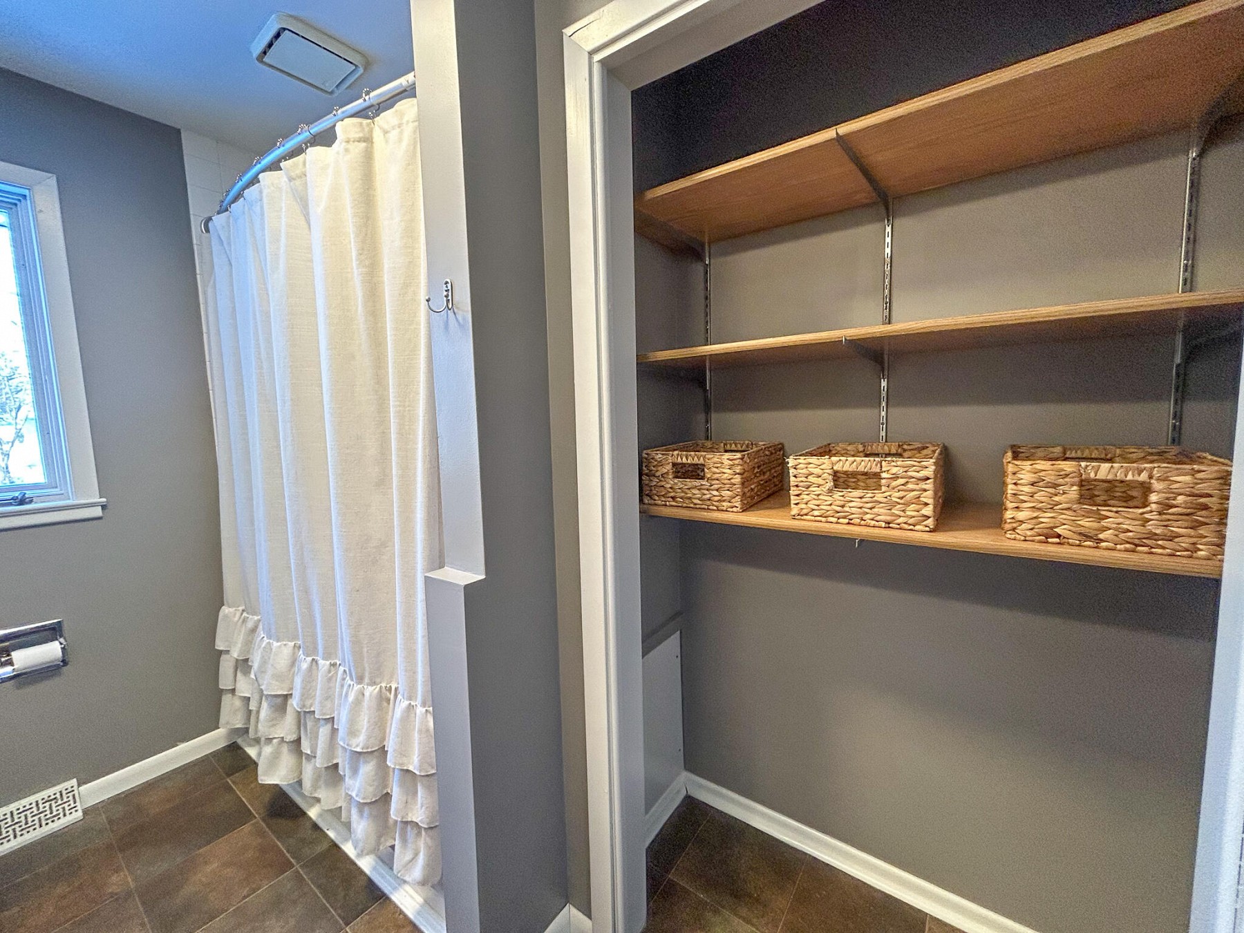 1721 3rd Street, Brookings, SD 57006