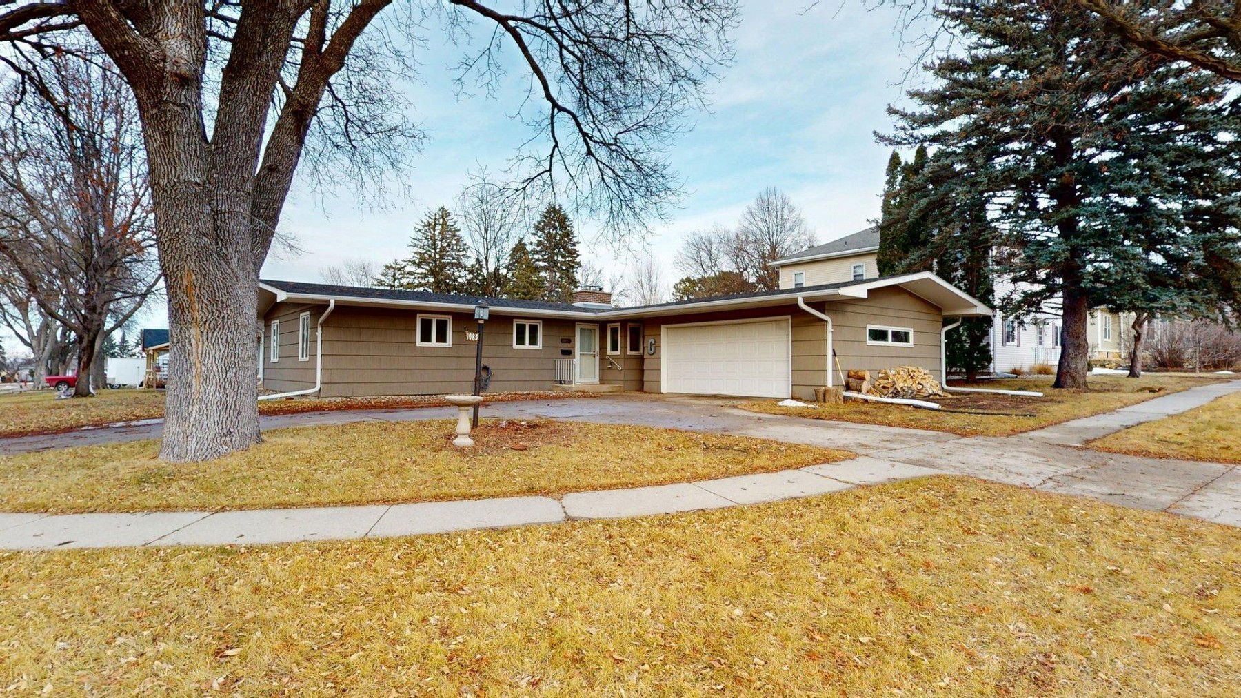 1085 Circle&nbsp;Drive, Brookings, SD 57006