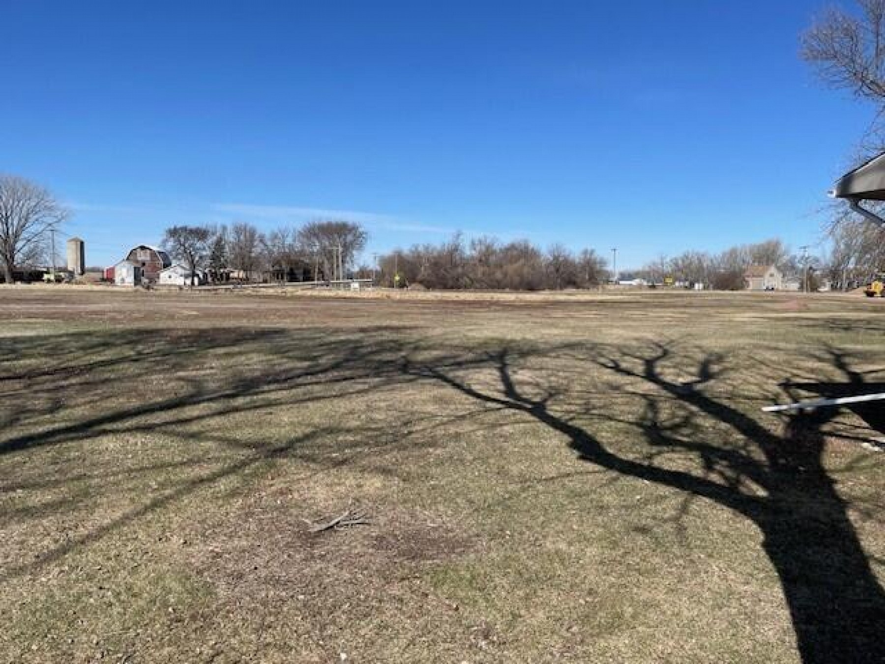 303 Lake&nbsp;Avenue&nbsp;S, Lake Preston, SD 57249