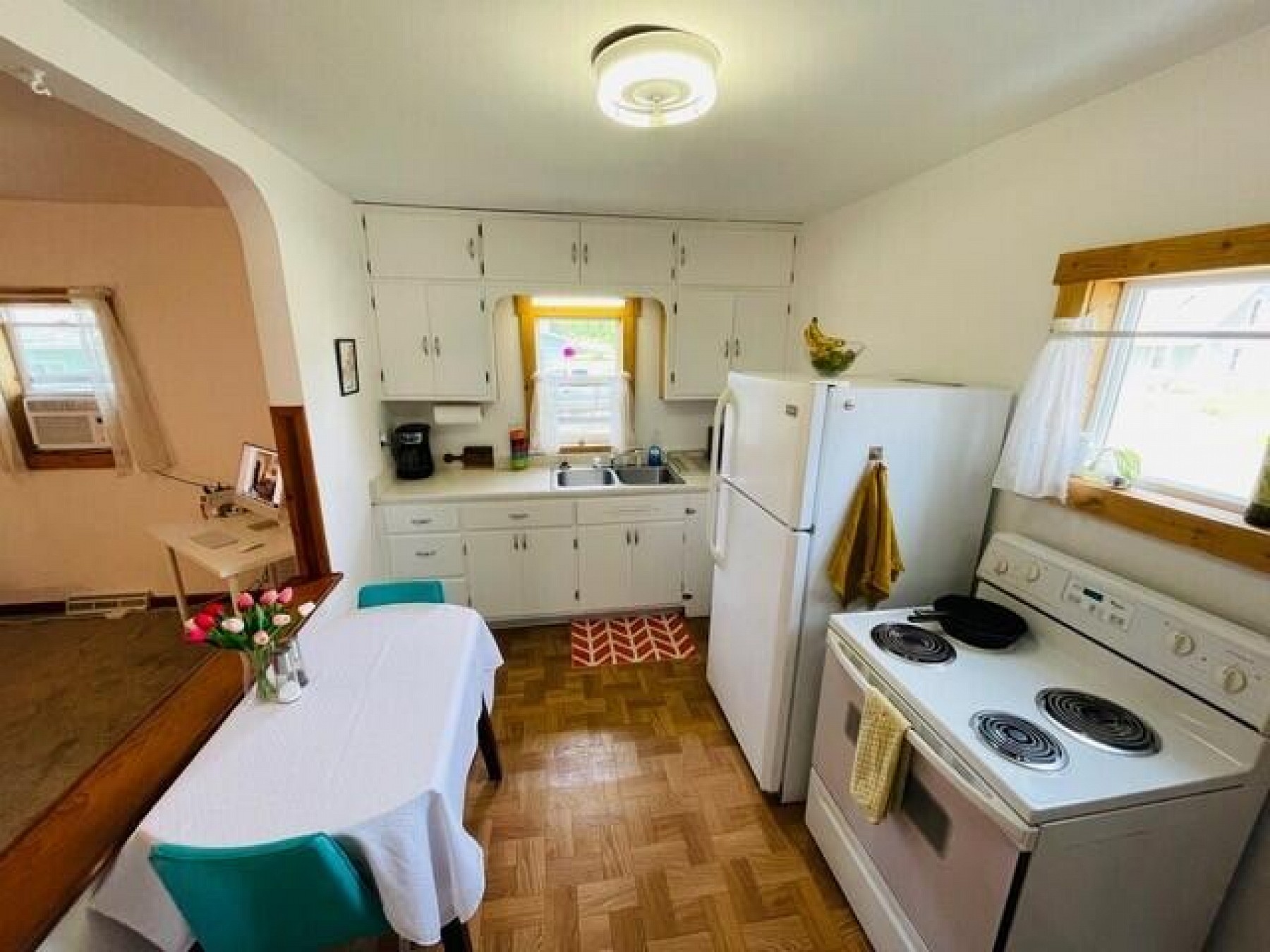 303 Lake&nbsp;Avenue&nbsp;S, Lake Preston, SD 57249