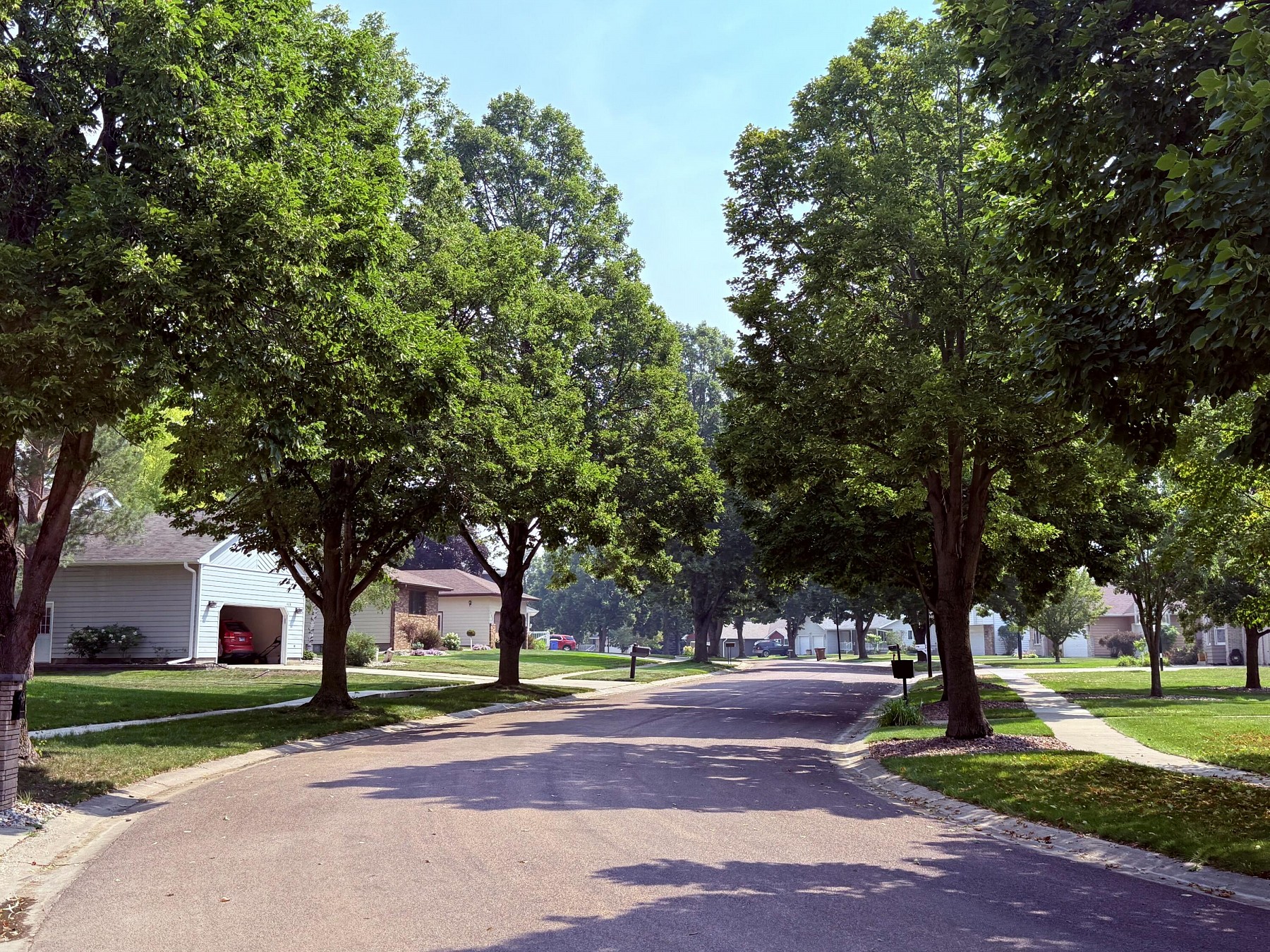 709 Park Ave&nbsp;Circle, Brookings, SD 57006