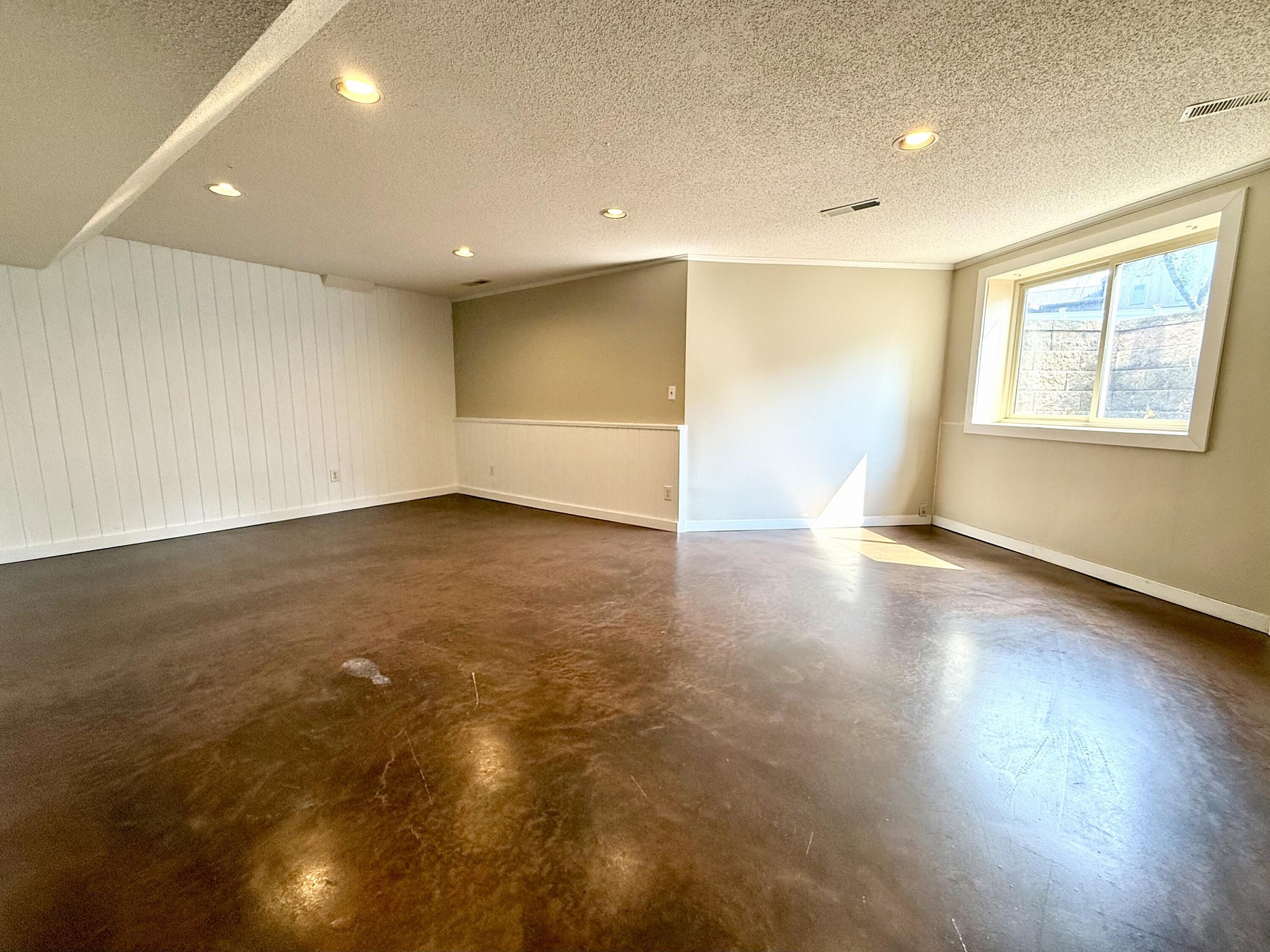 709 Park Ave&nbsp;Circle, Brookings, SD 57006