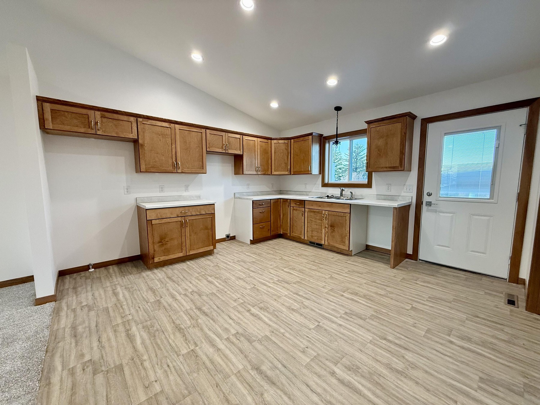 2010 Rapid Valley&nbsp;Avenue, Brookings, SD 57006