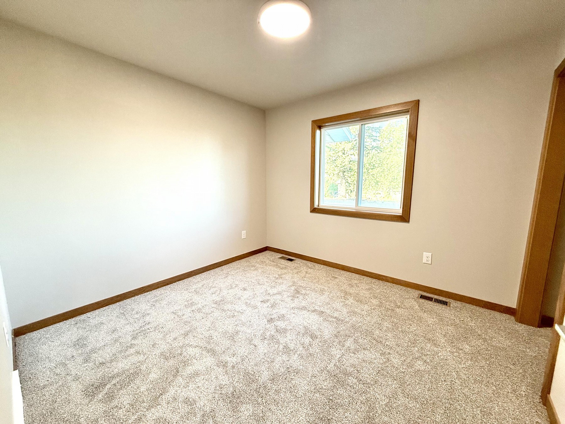 2014 Rapid Valley&nbsp;Avenue, Brookings, SD 57006