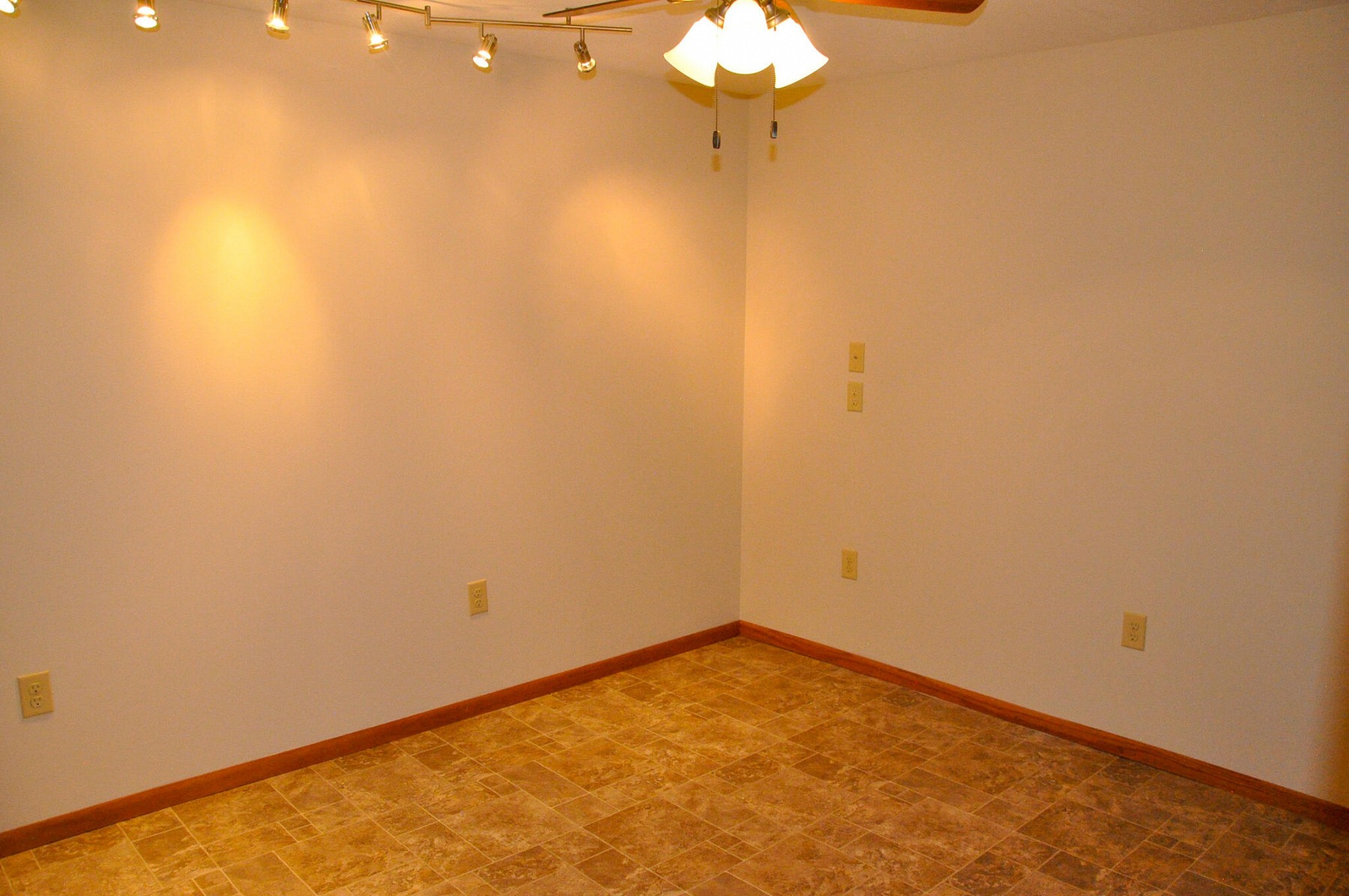 2044 Arbor&nbsp;Ridge, Brookings, SD 57006