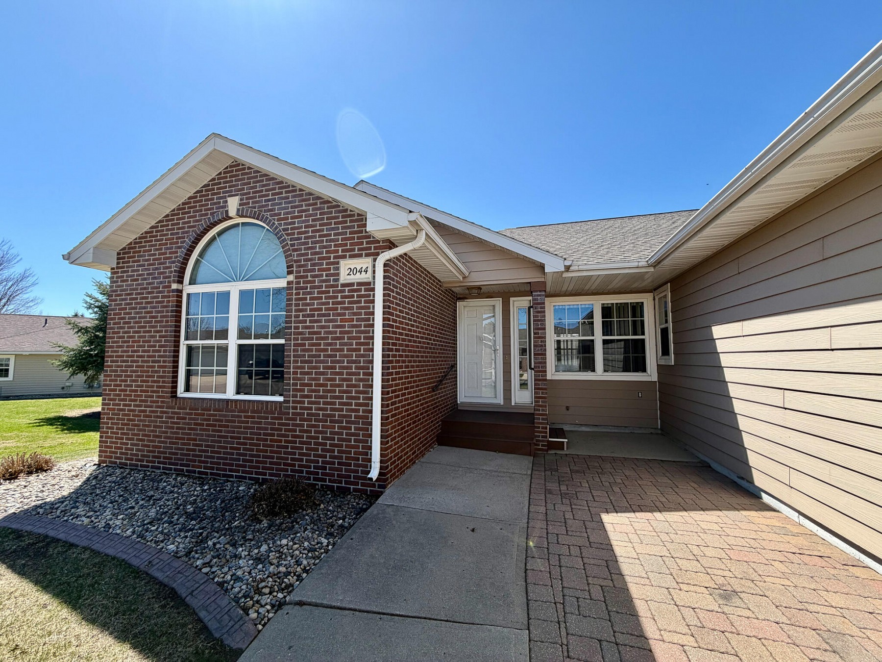 2044 Arbor&nbsp;Ridge, Brookings, SD 57006