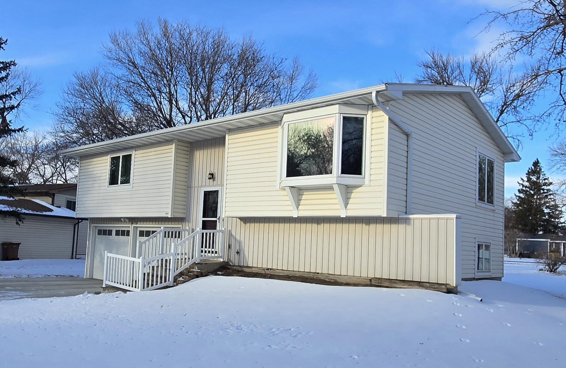 1945 Orchard&nbsp;Drive, Brookings, SD 57006