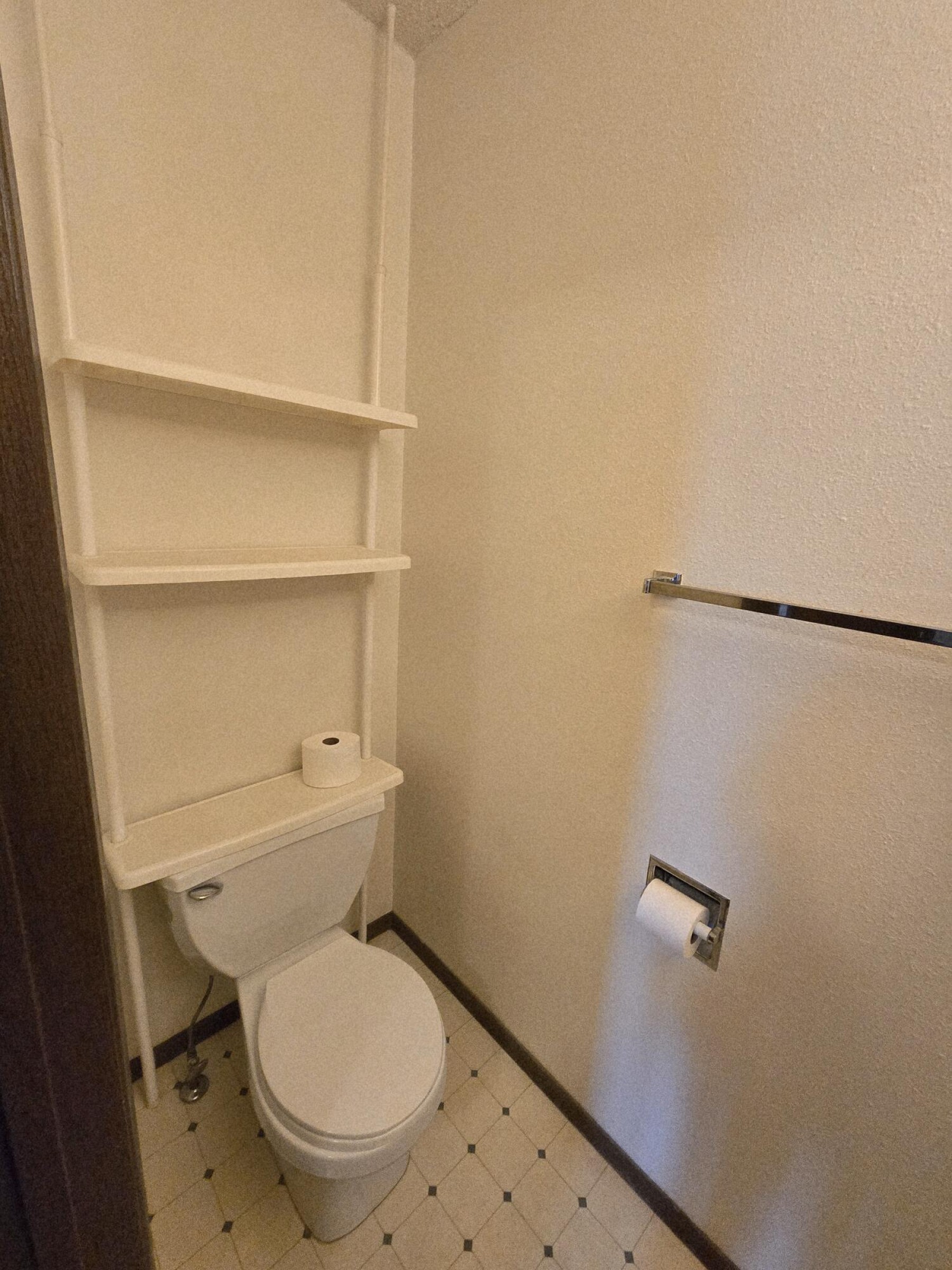 1945 Orchard&nbsp;Drive, Brookings, SD 57006