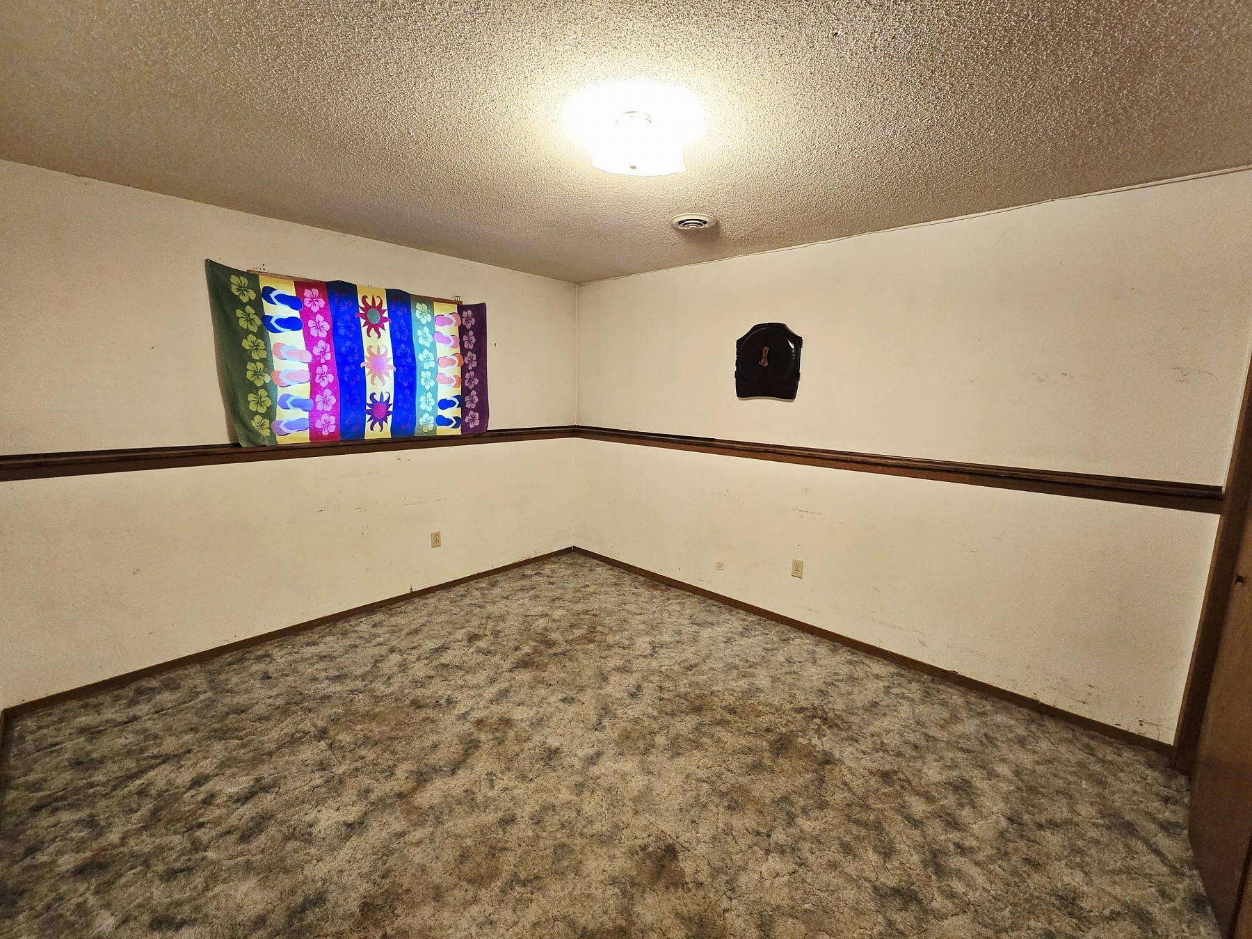 1945 Orchard&nbsp;Drive, Brookings, SD 57006