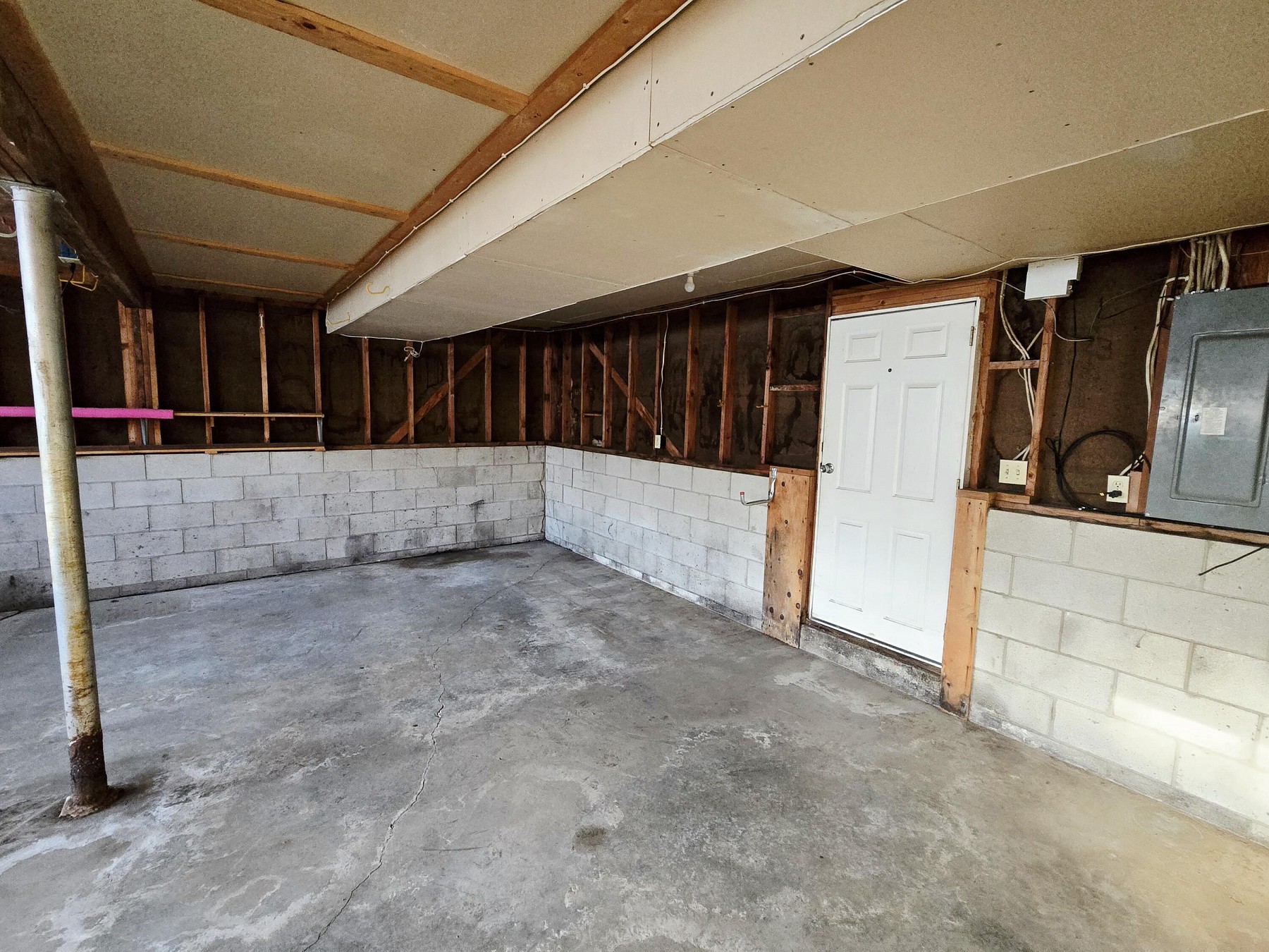 1945 Orchard&nbsp;Drive, Brookings, SD 57006