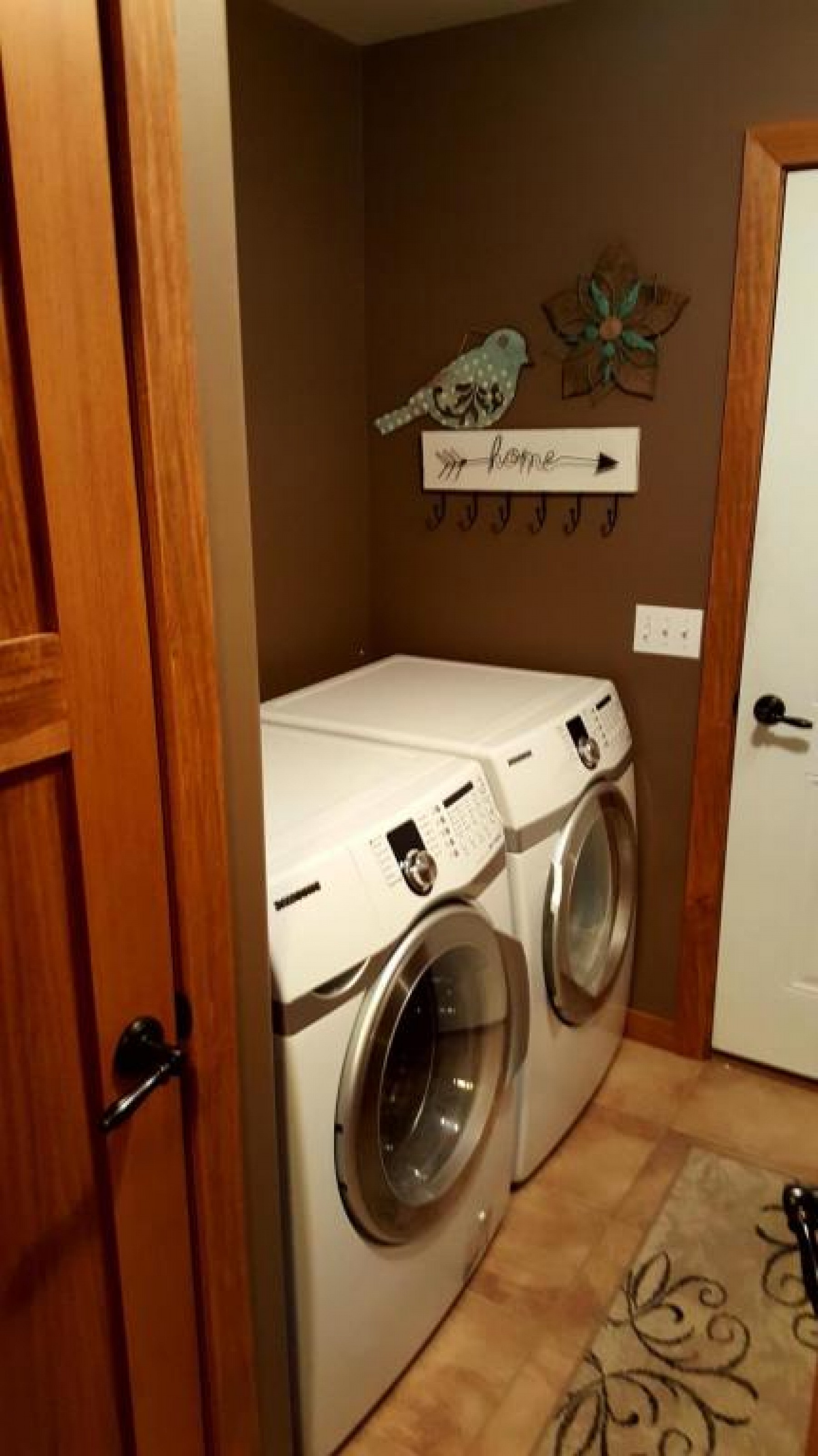 1819 Ranger Circle, Brookings, SD 57006