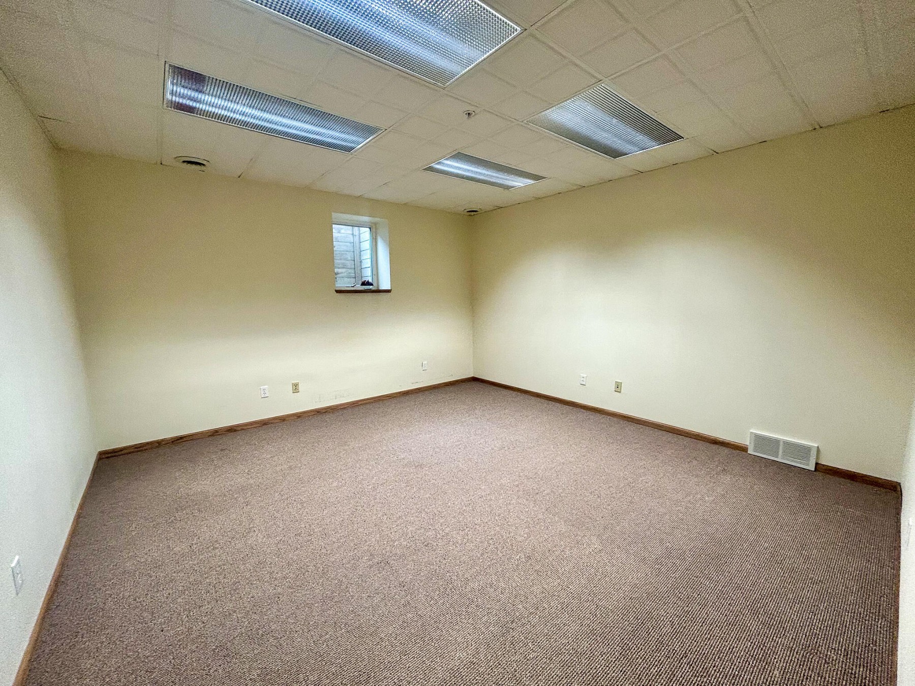 214 5th&nbsp;Avenue, Brookings, SD 57006