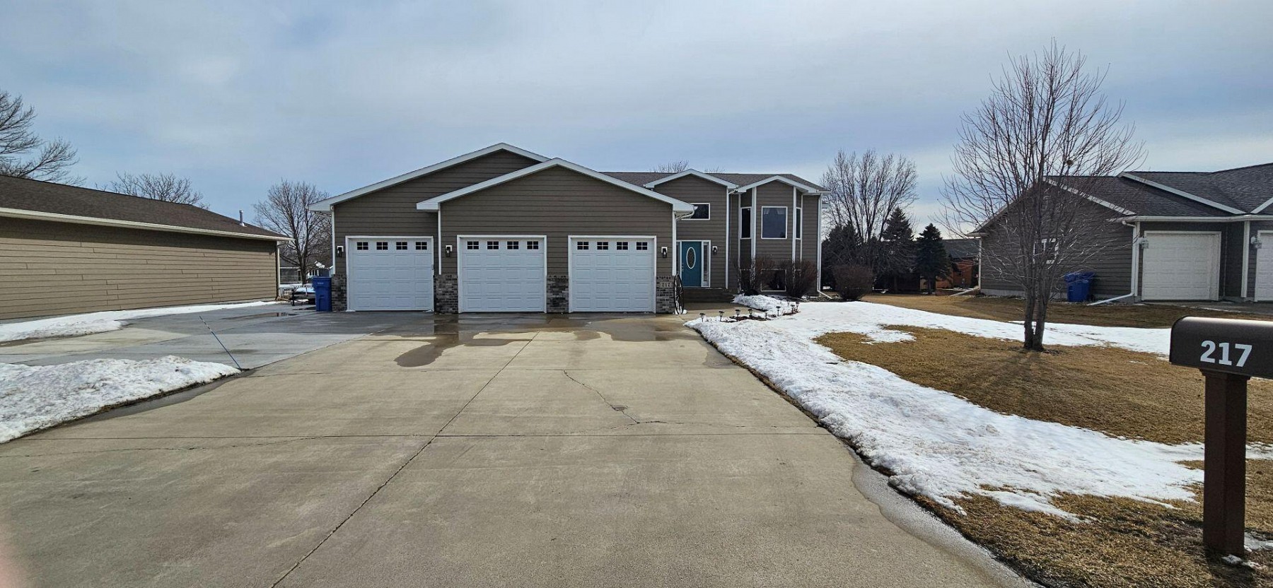217 Hickory&nbsp;Street, Brookings, SD 57006