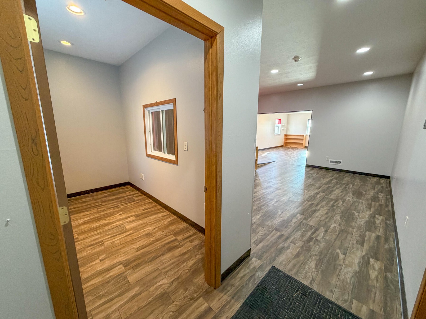 215/217 Main St, Arlington, SD 57212