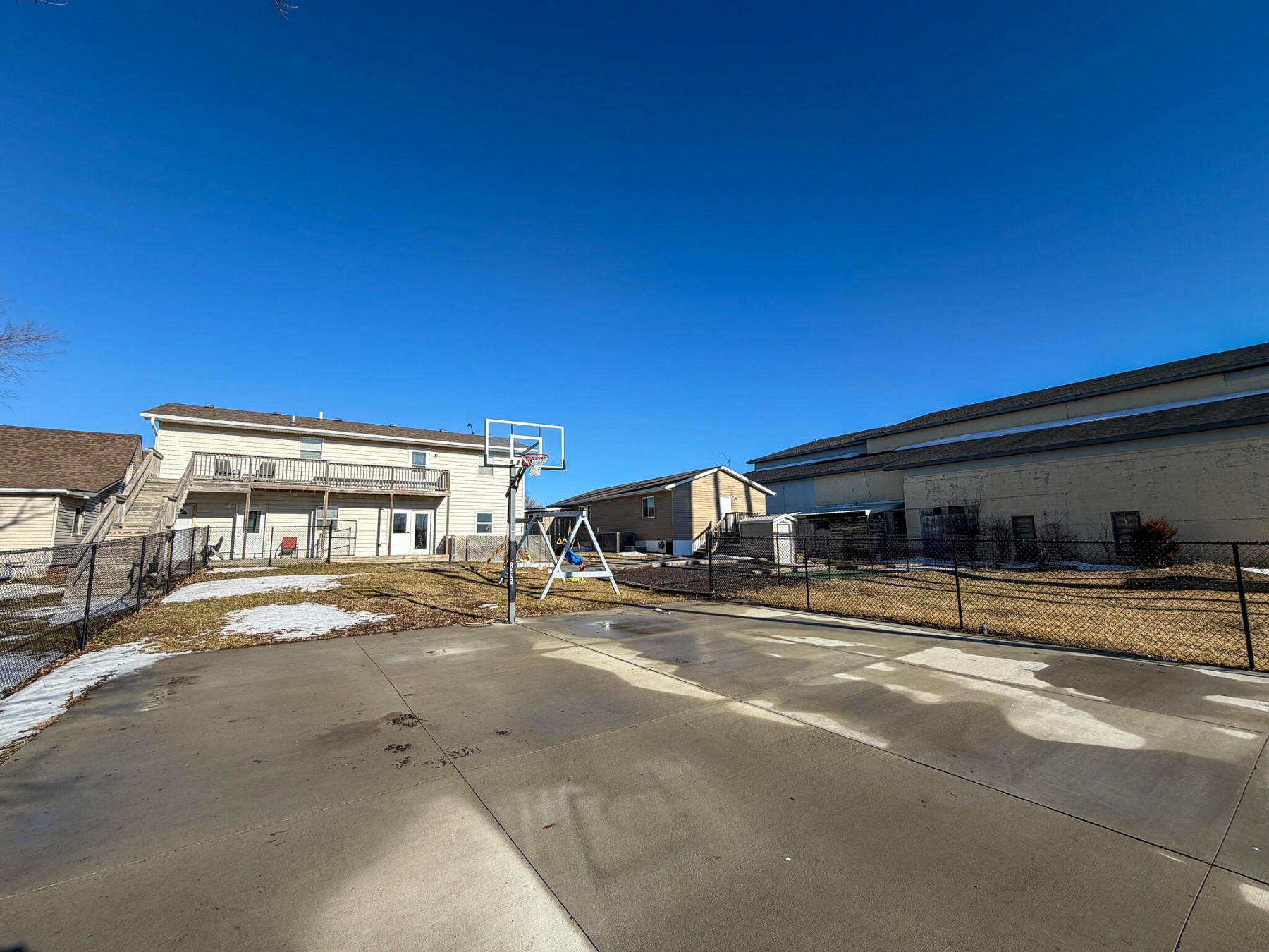 215/217 Main St, Arlington, SD 57212