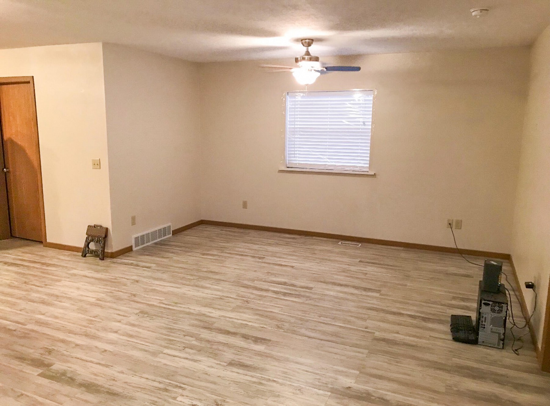 215/217 Main St, Arlington, SD 57212