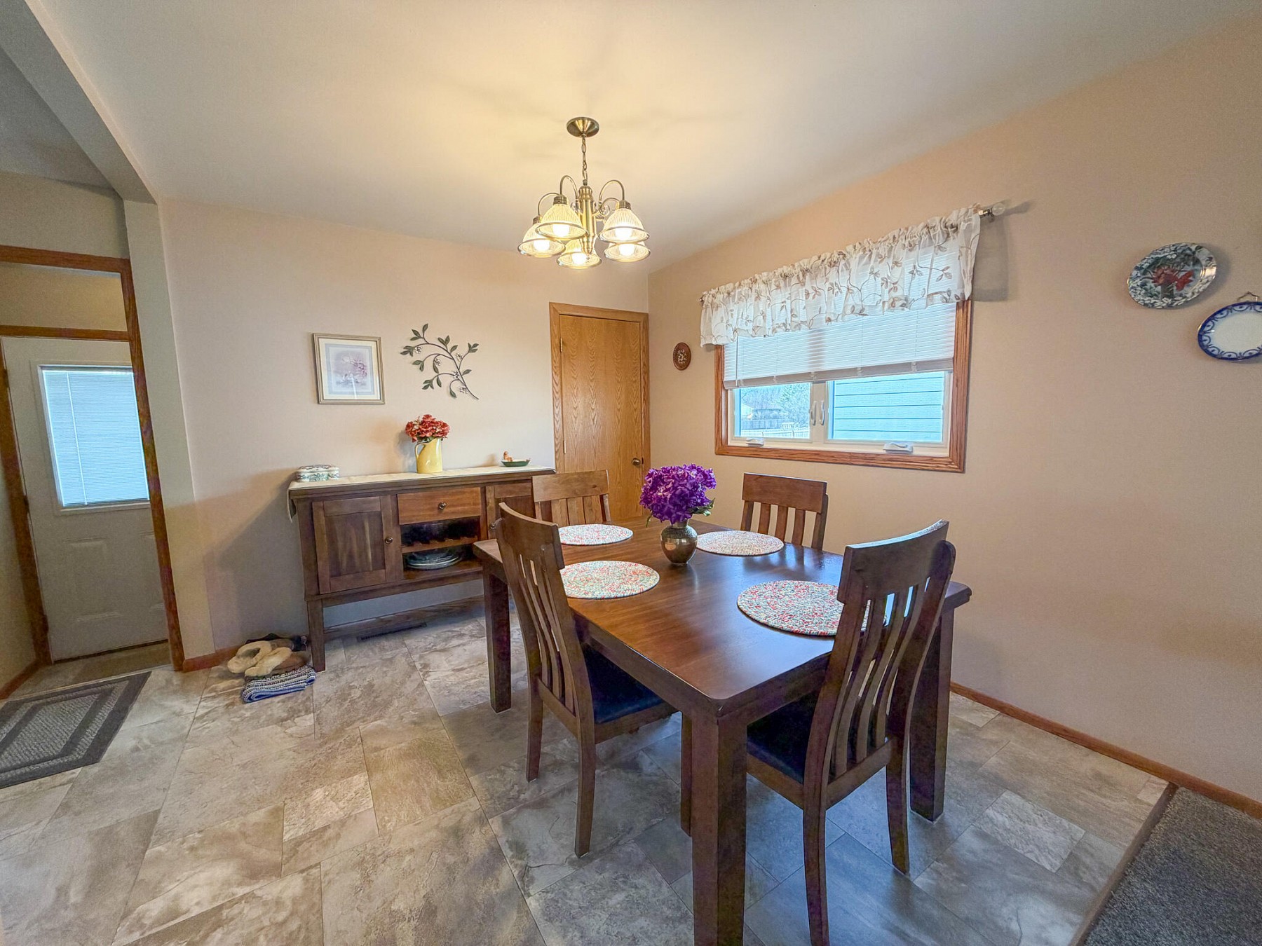 1818 Derdall&nbsp;Drive, Brookings, SD 57006