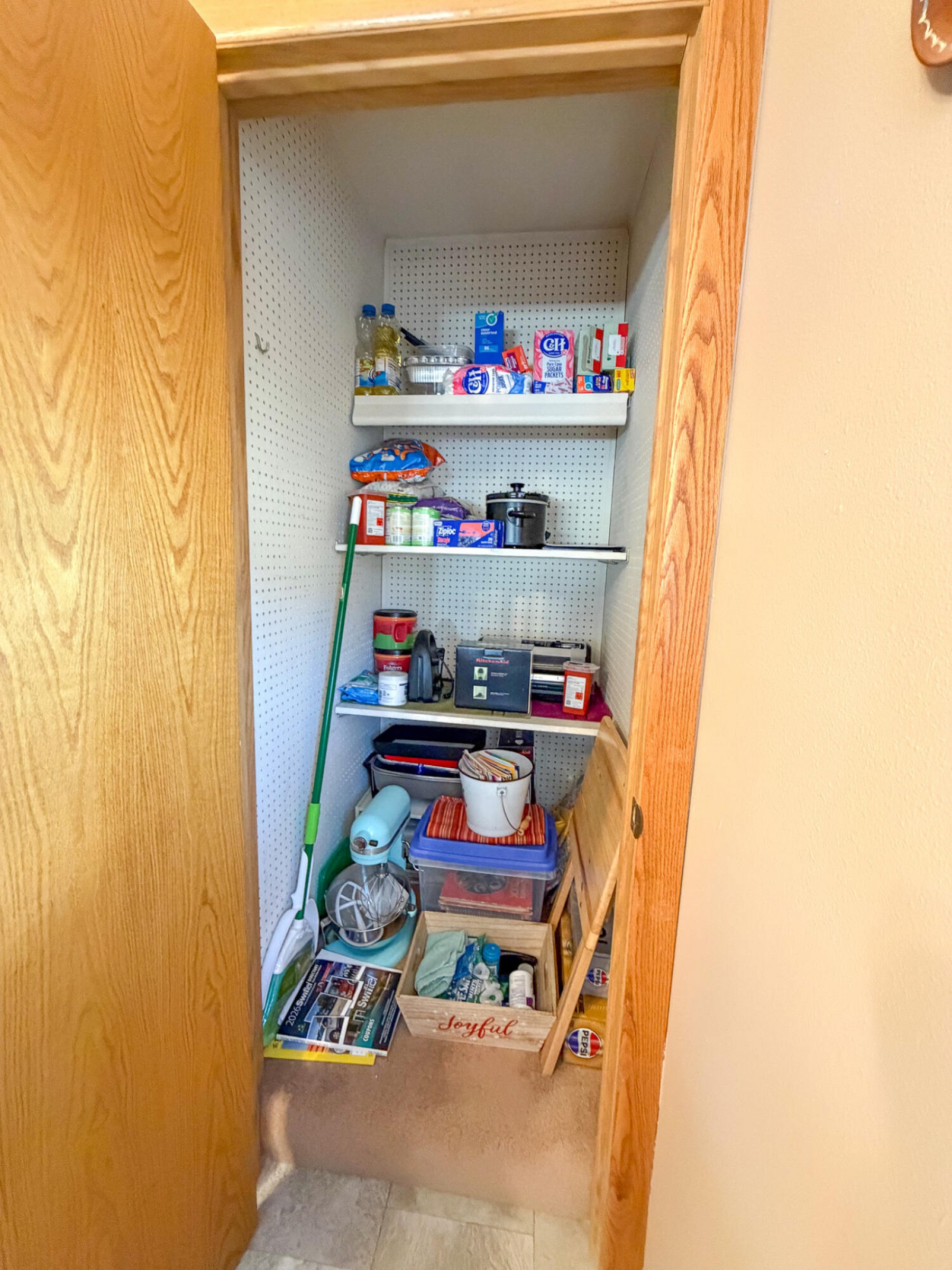 1818 Derdall&nbsp;Drive, Brookings, SD 57006