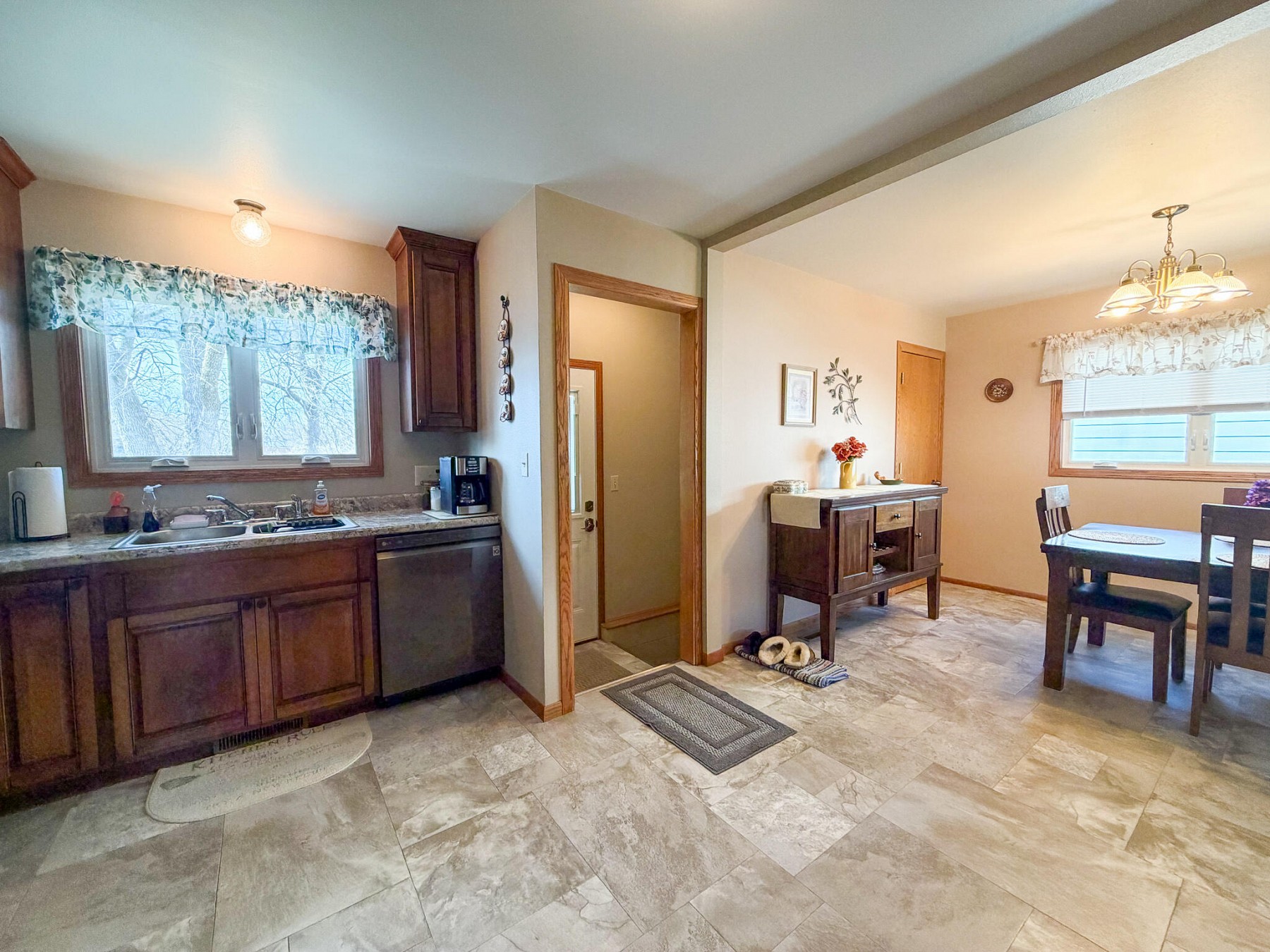 1818 Derdall&nbsp;Drive, Brookings, SD 57006