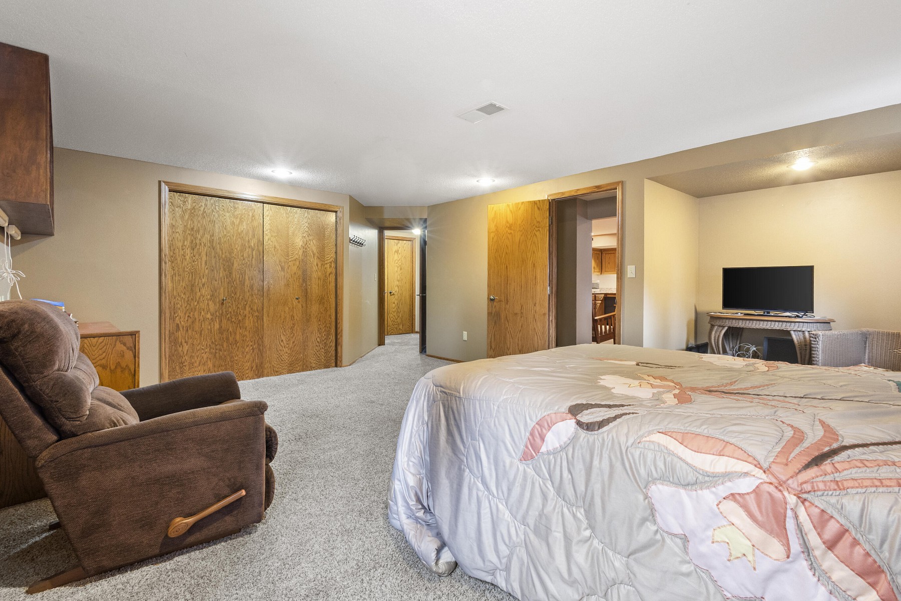 909 Christine&nbsp;Avenue, Brookings, SD 57006