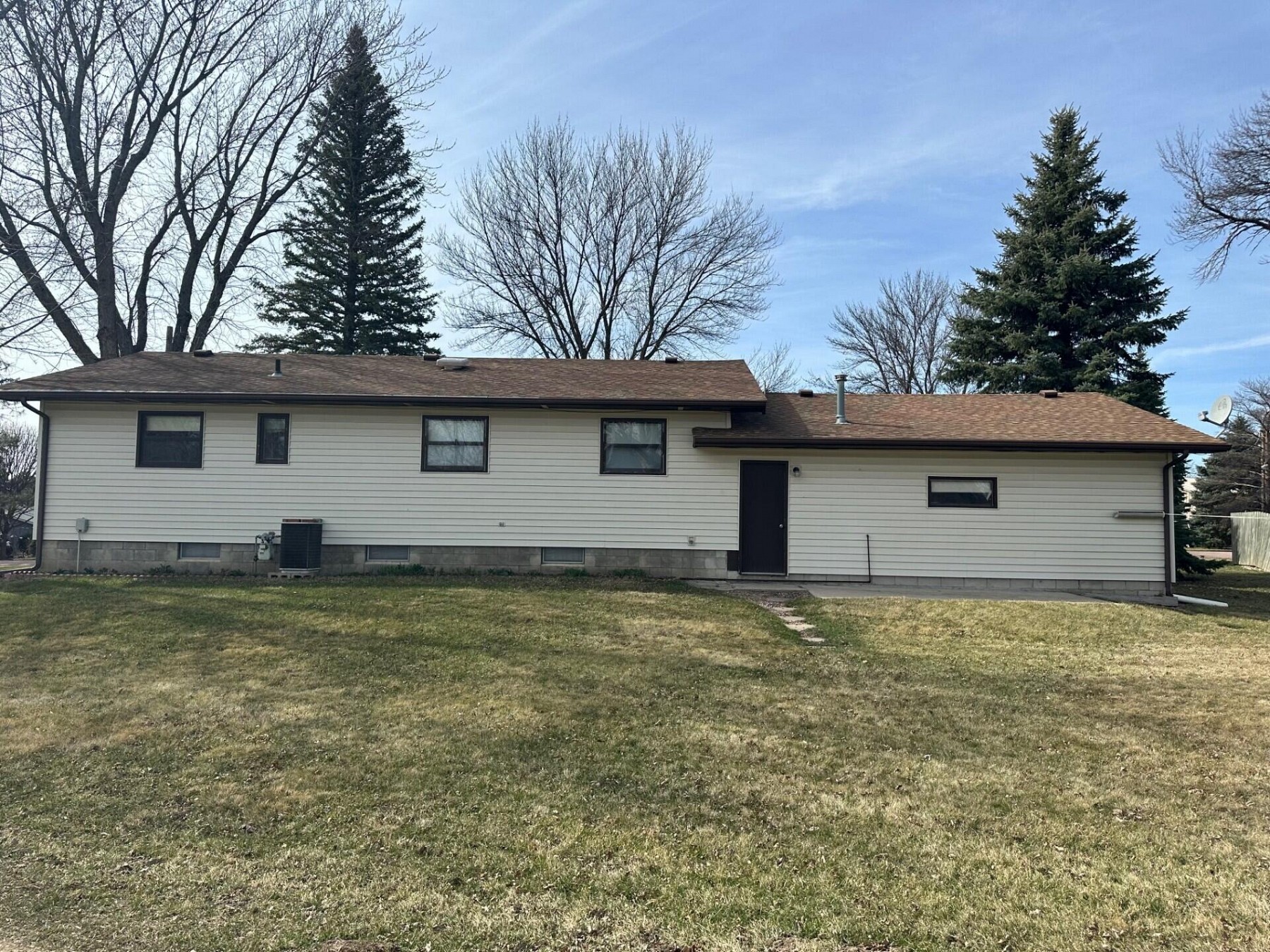 109 6th&nbsp;Street, Arlington, SD 57212