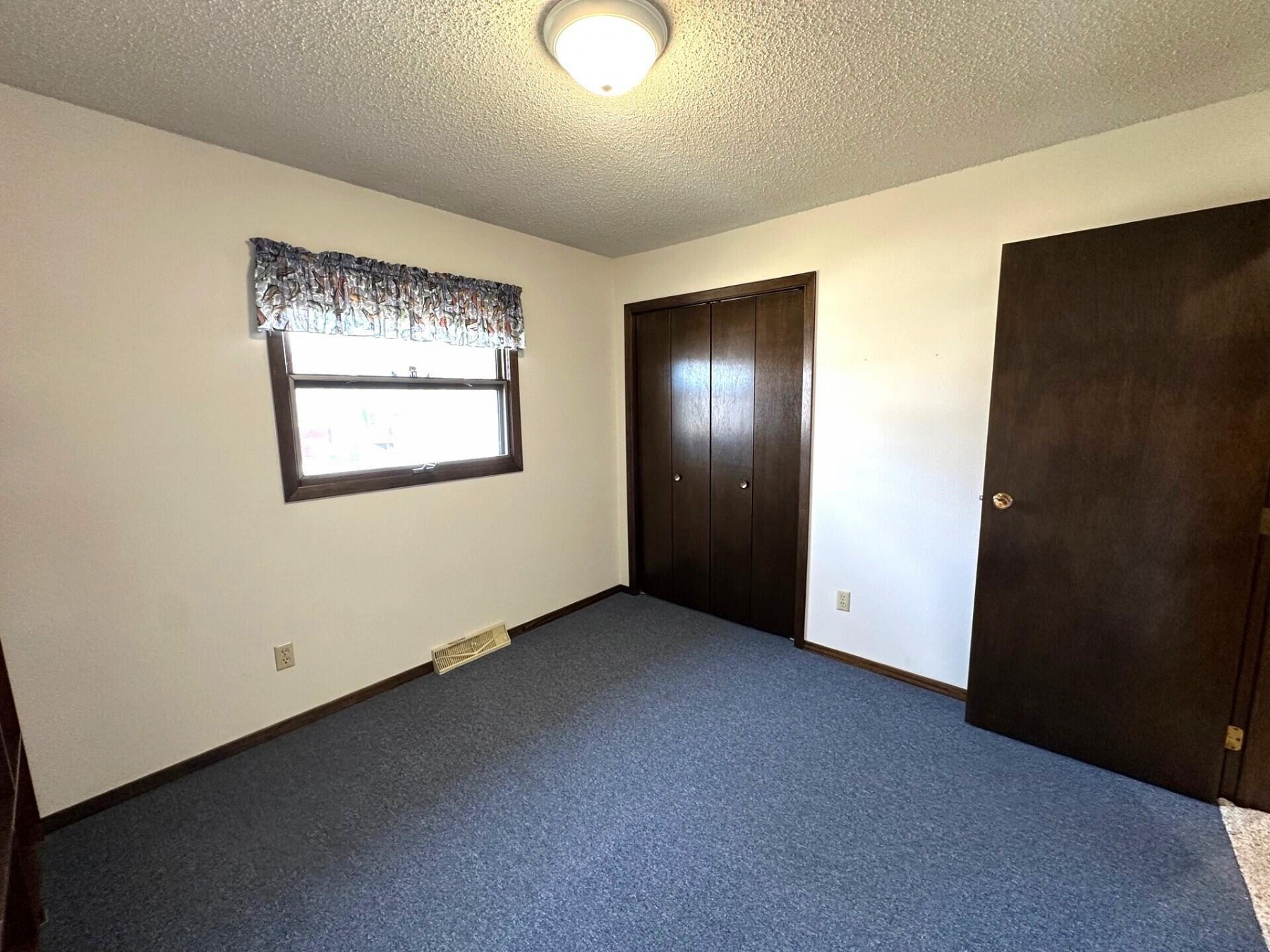 109 6th&nbsp;Street, Arlington, SD 57212