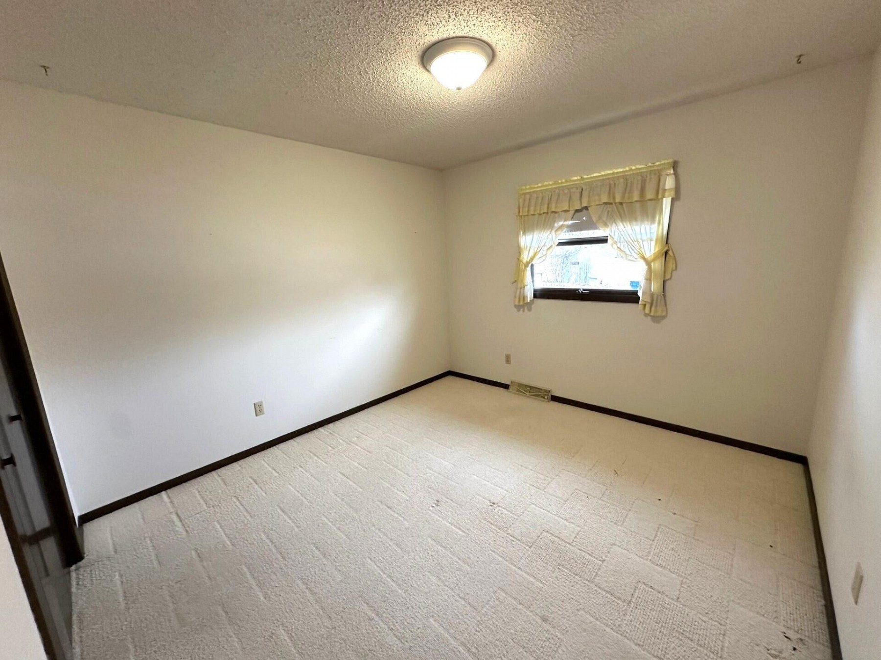 109 6th&nbsp;Street, Arlington, SD 57212