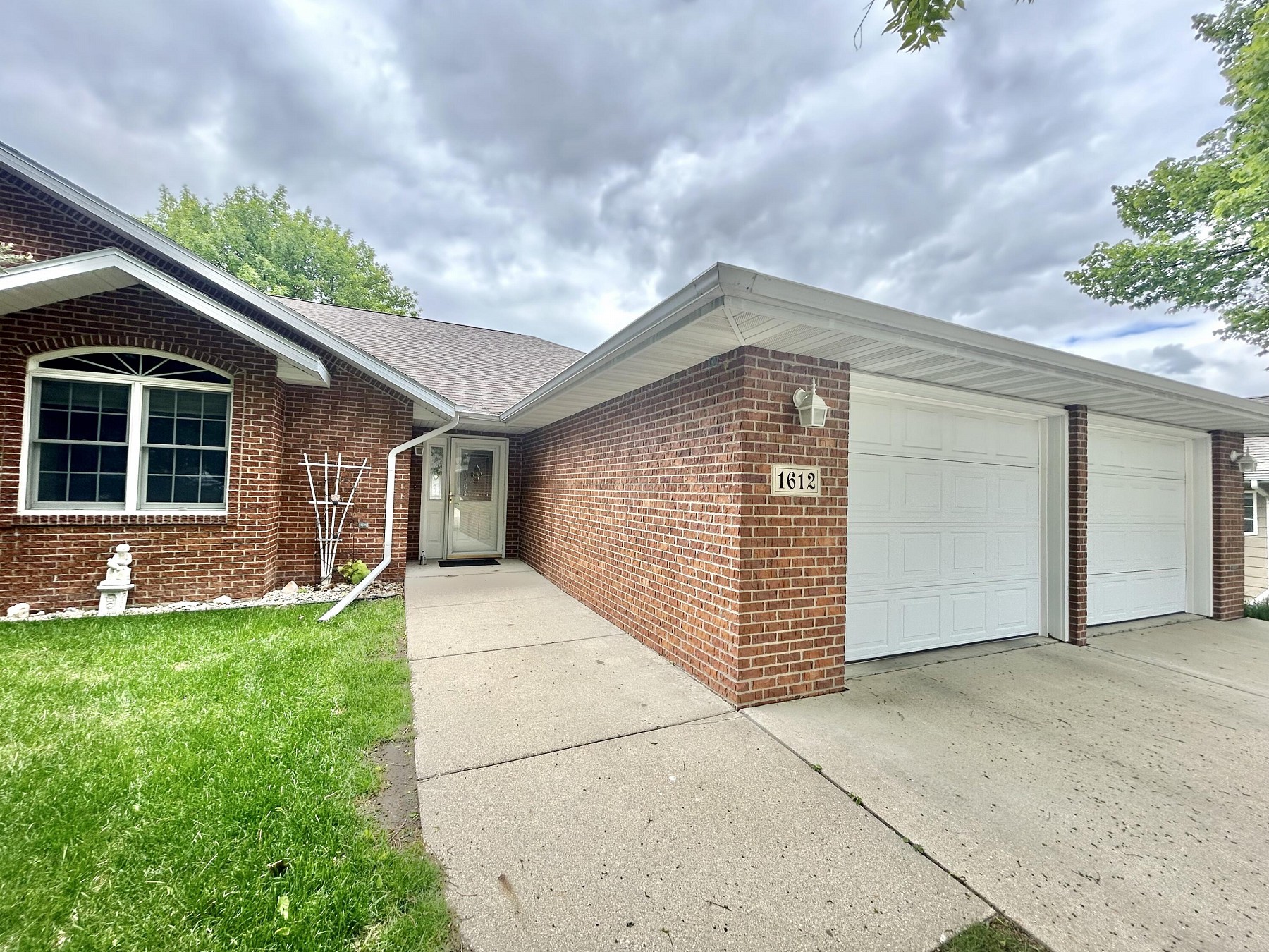 1612 Cypress Point&nbsp;Circle, Brookings, SD 57006