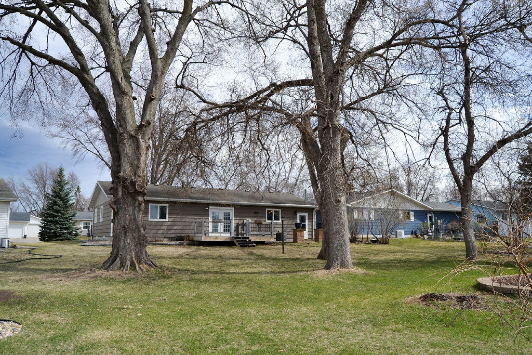 2110 Derdall&nbsp;Drive, Brookings, SD 57006