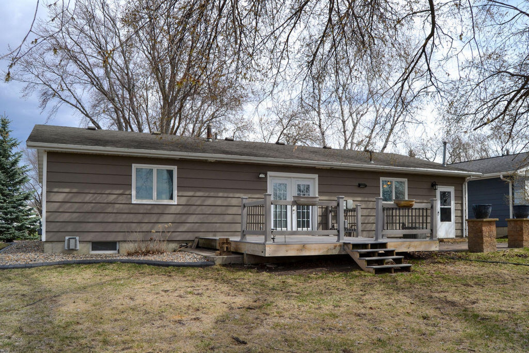 2110 Derdall&nbsp;Drive, Brookings, SD 57006