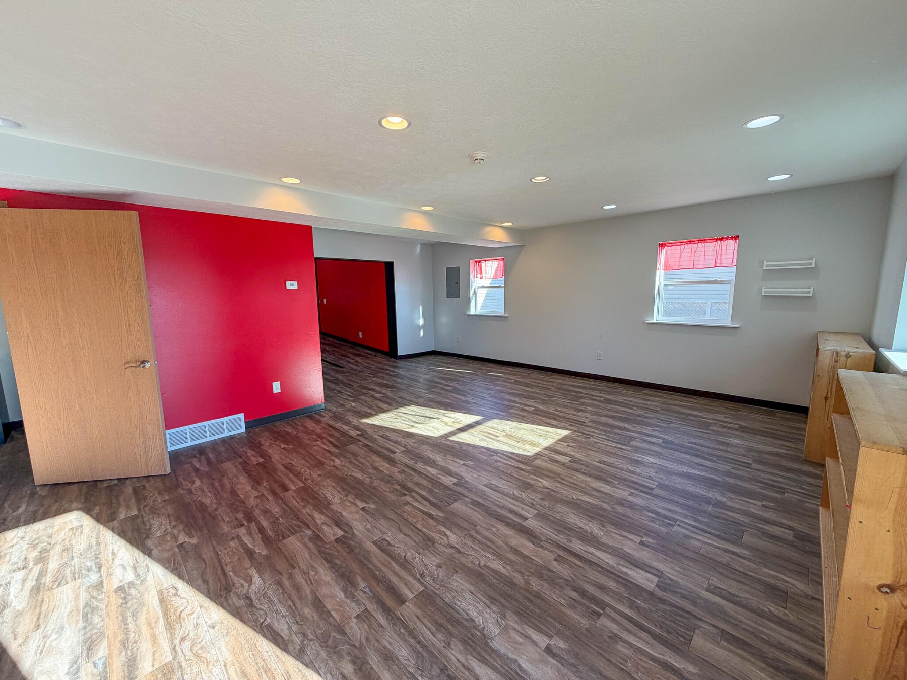 215/217 Main&nbsp;Street&nbsp;S, Arlington, SD 57212