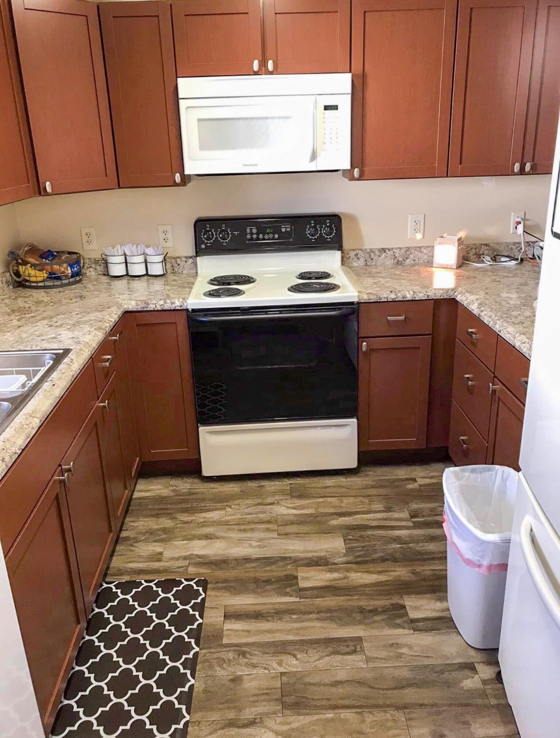 215/217 Main&nbsp;Street&nbsp;S, Arlington, SD 57212