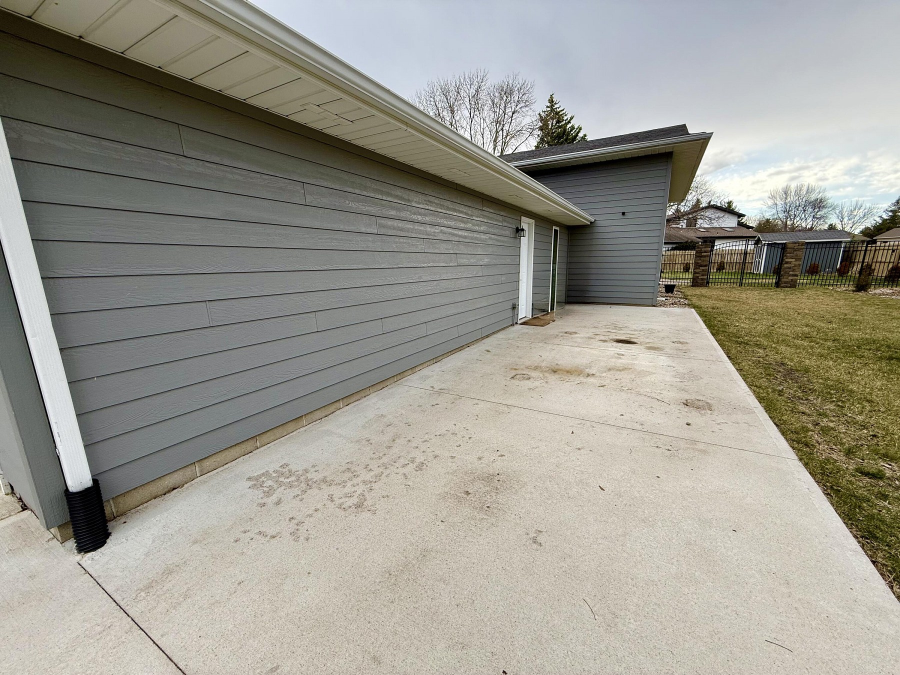 1519 Sequoia&nbsp;Court, Brookings, SD 57006
