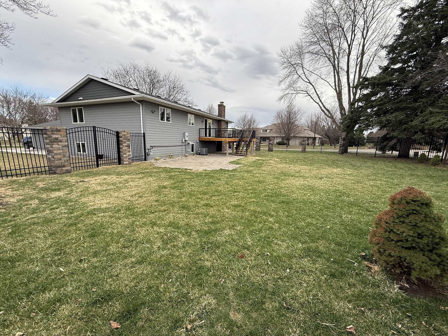 1519 Sequoia&nbsp;Court, Brookings, SD 57006