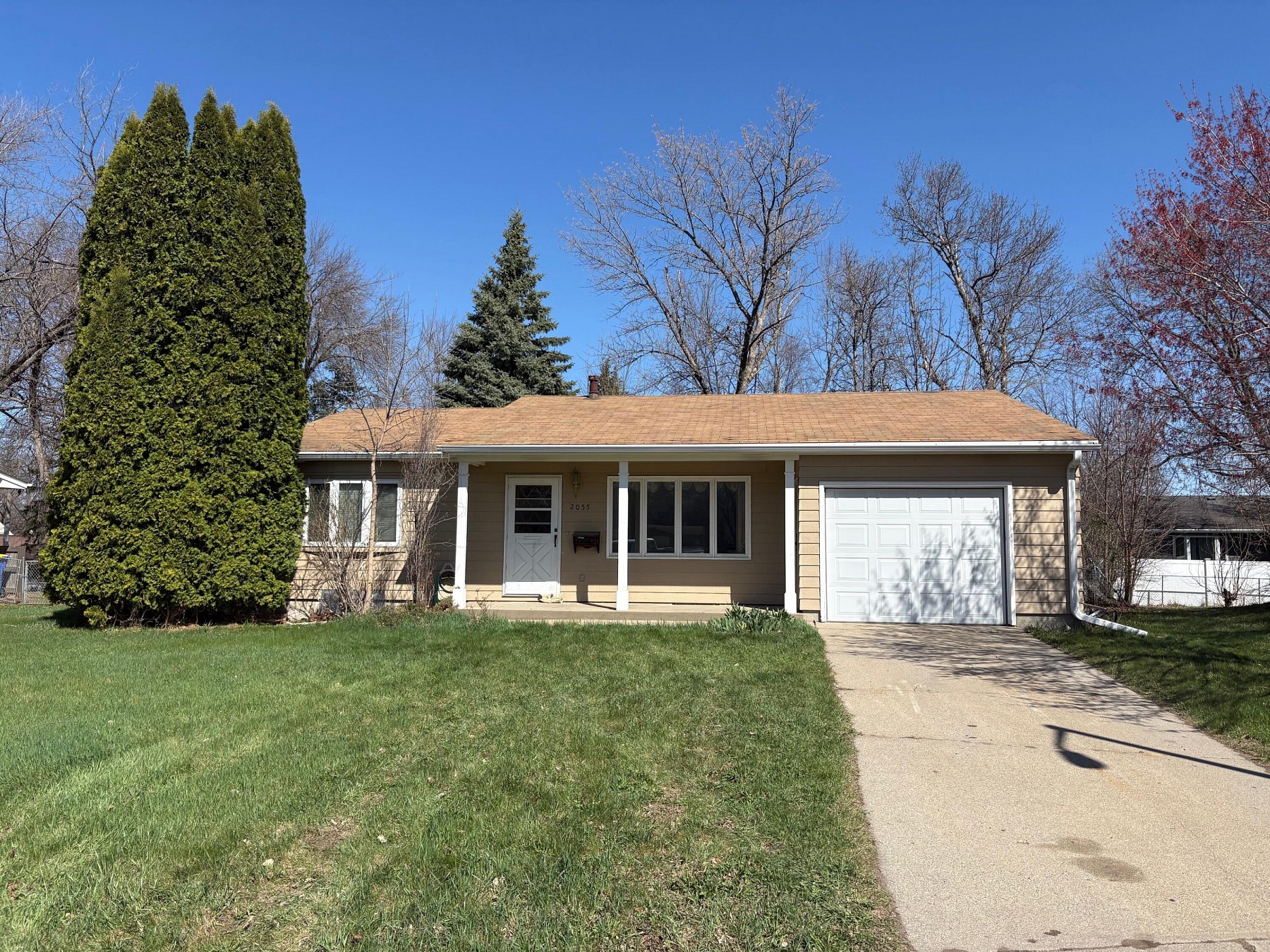 2055 1st&nbsp;Street, Brookings, SD 57006