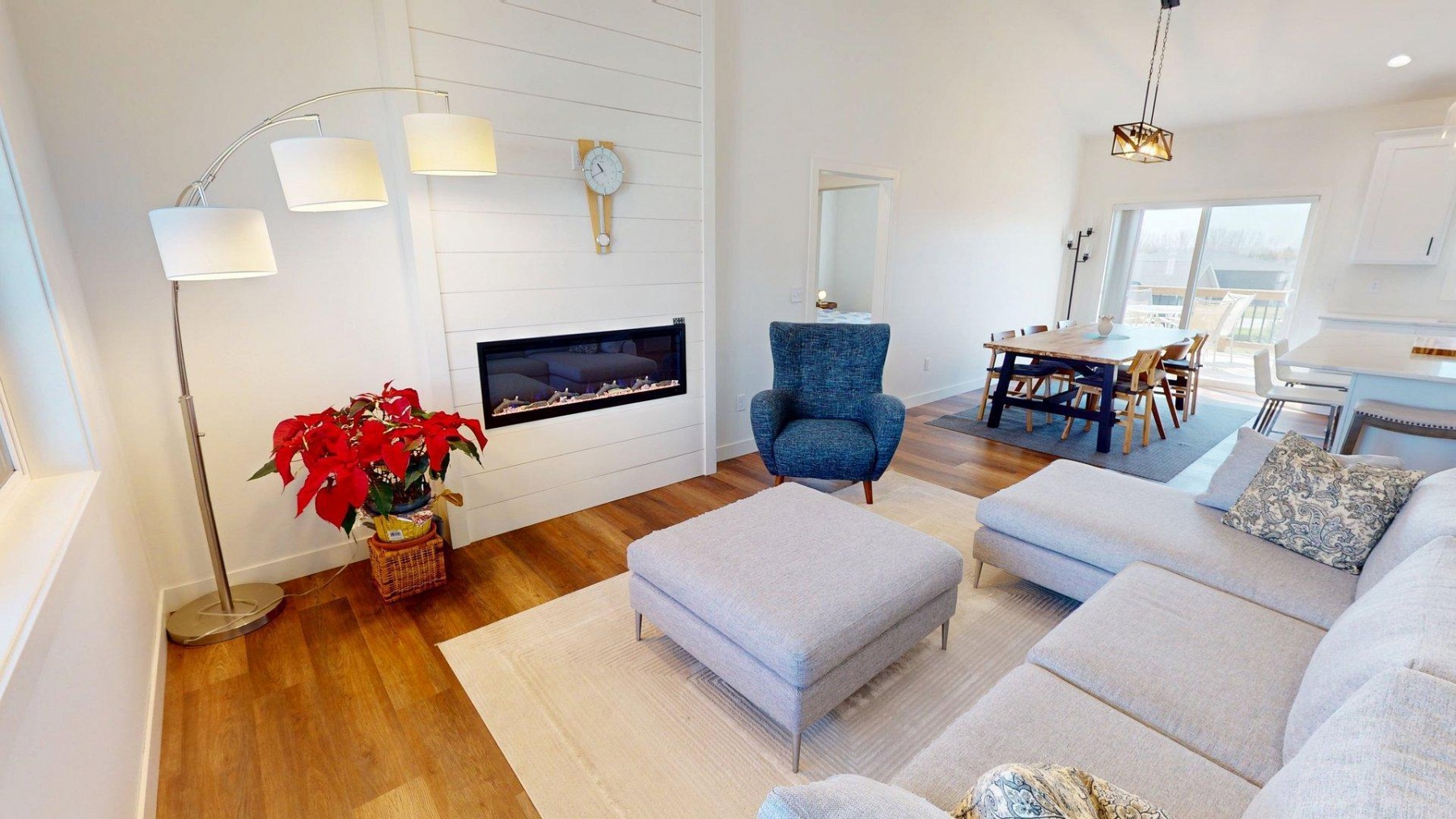 1834 Briarwood&nbsp;Circle, Brookings, SD 57006