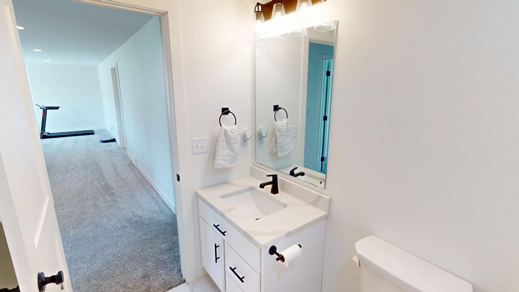 1834 Briarwood&nbsp;Circle, Brookings, SD 57006