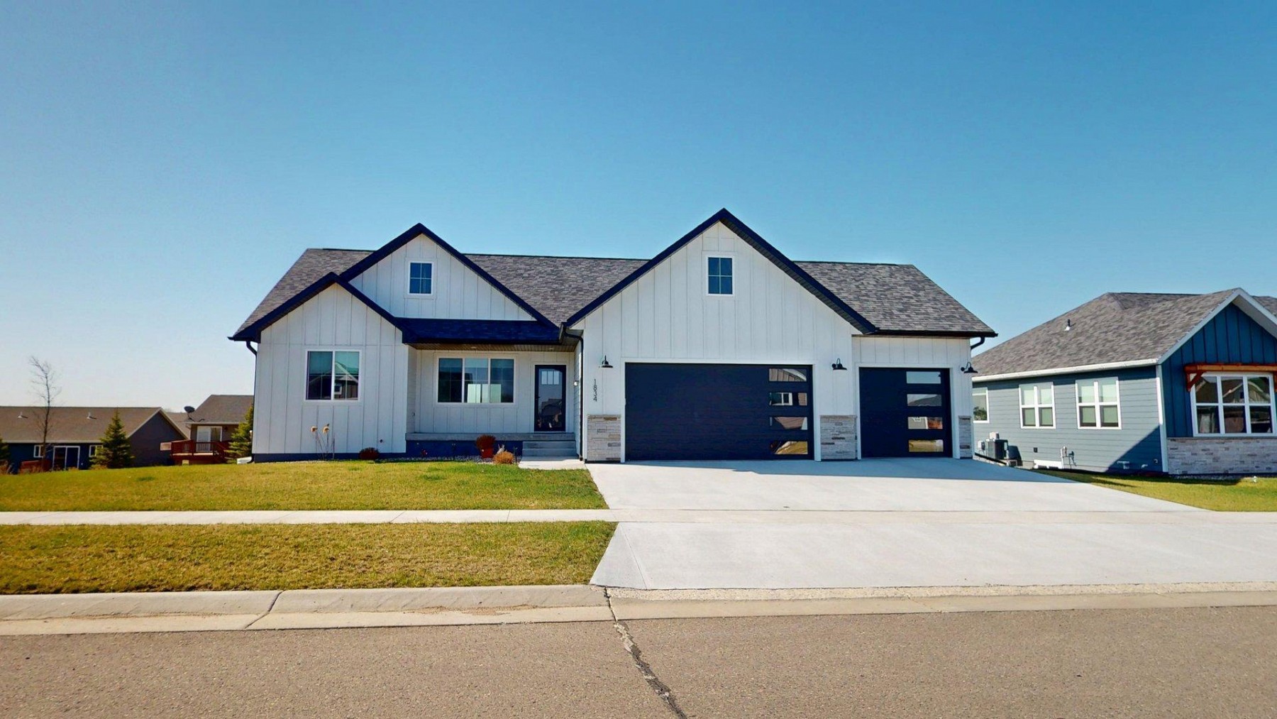 1834 Briarwood&nbsp;Circle, Brookings, SD 57006
