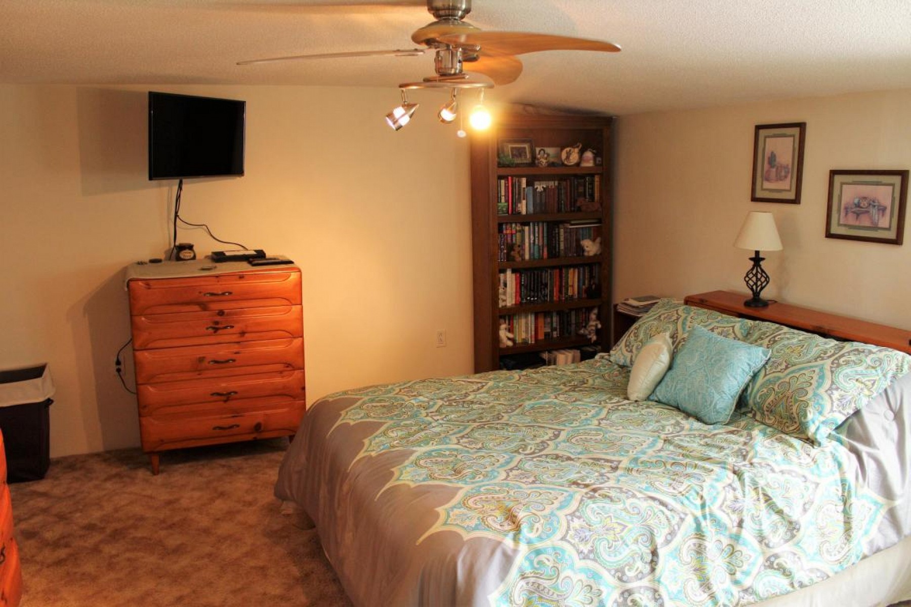 722 Kasan Avenue, Volga, SD 57071