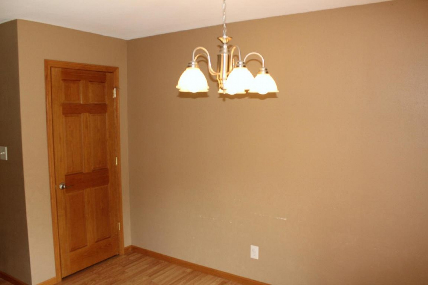 1416 King Arthur Court, Brookings, SD 57006