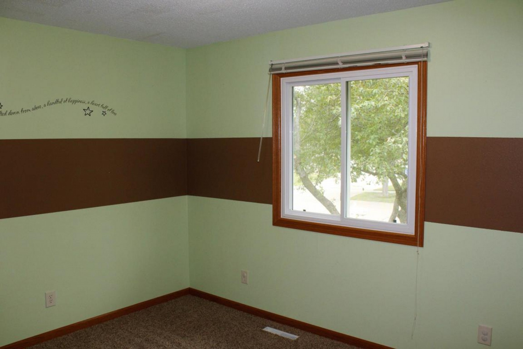 1416 King Arthur Court, Brookings, SD 57006