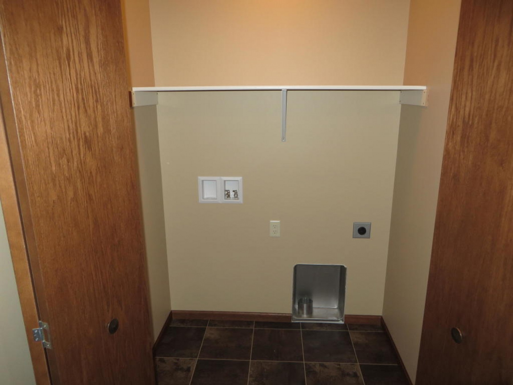 406 5th Street, Volga, SD 57071