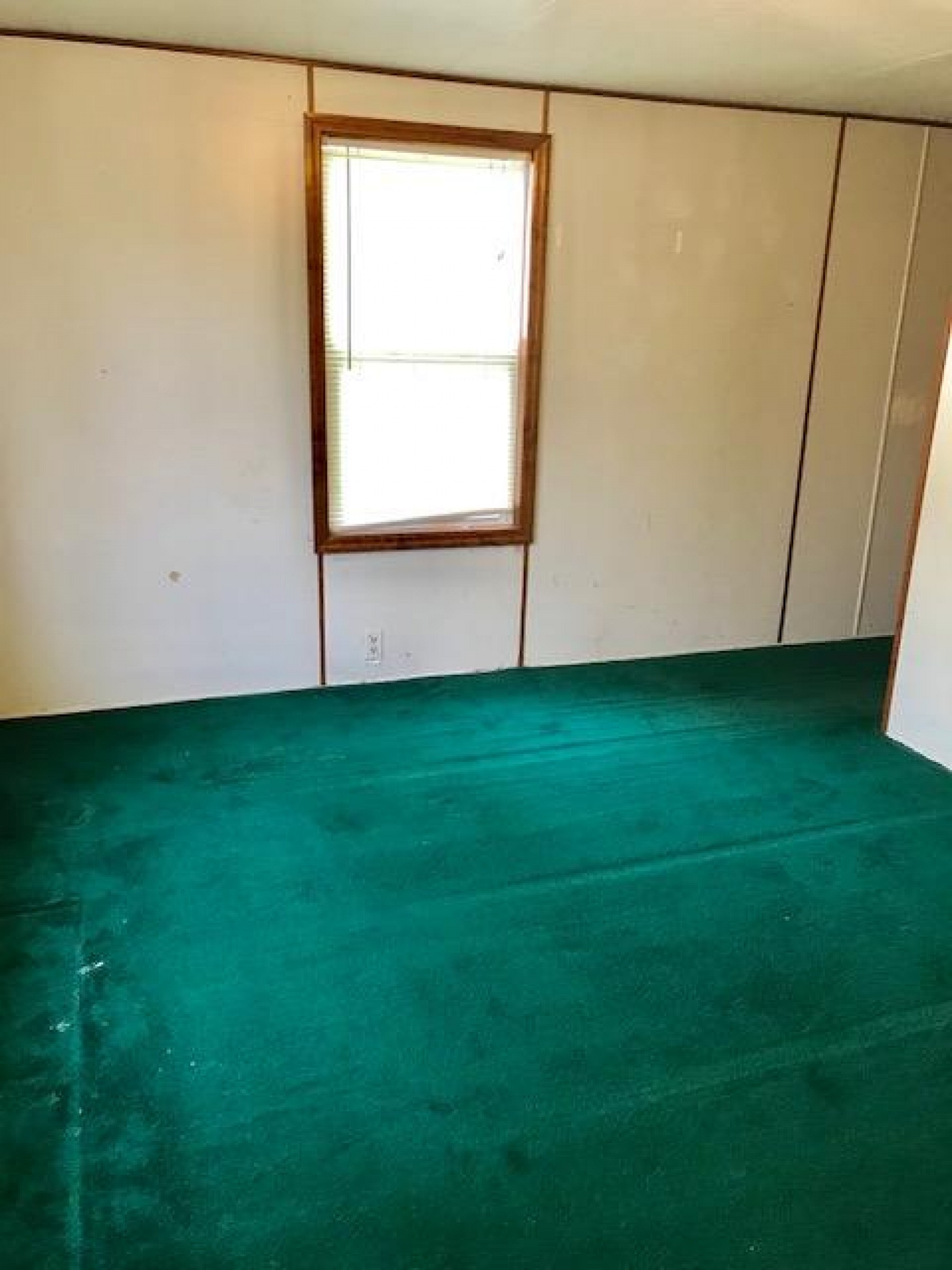 408 3rd Ave S, Brookings, SD 57006