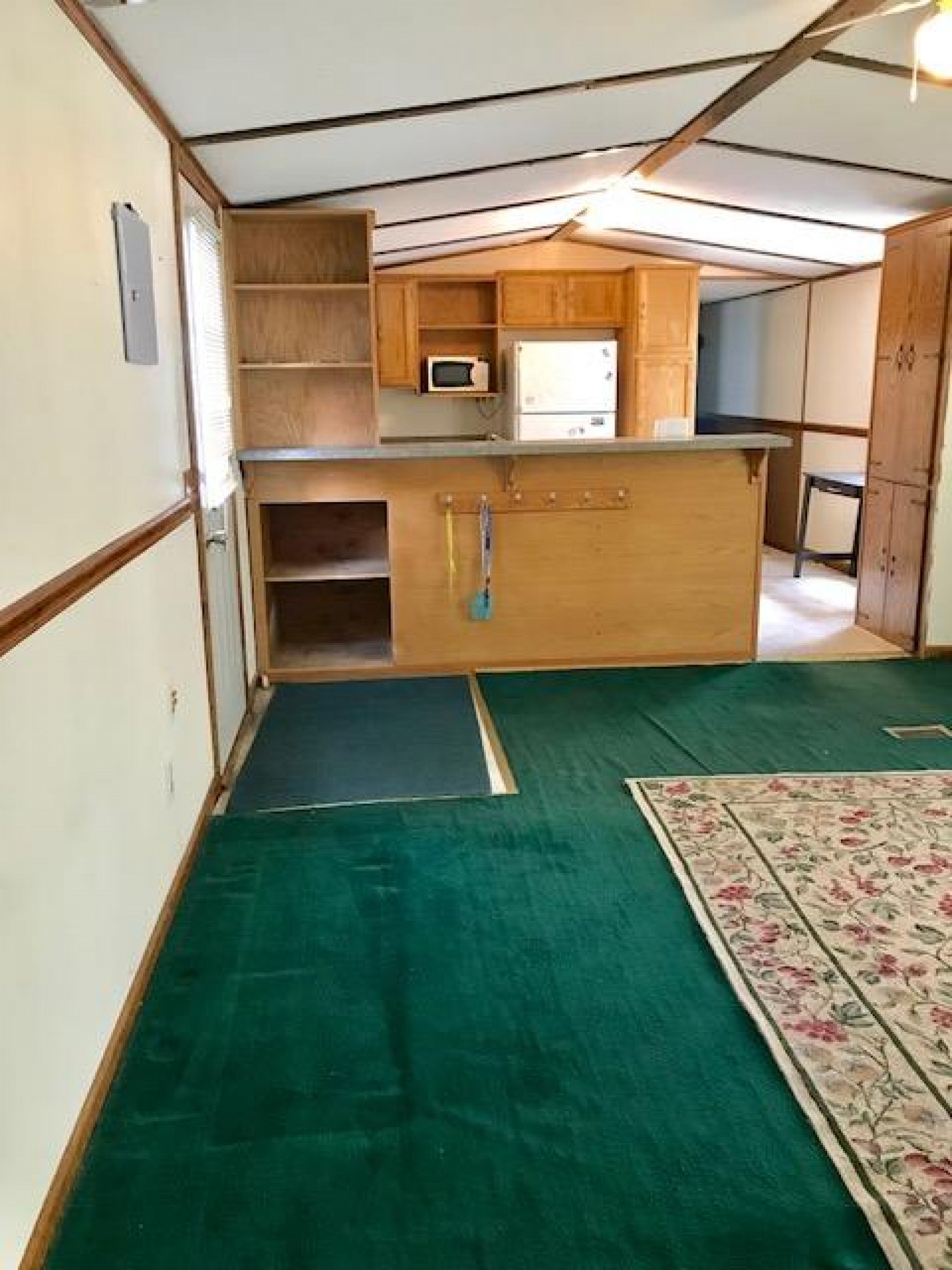 408 3rd Ave S, Brookings, SD 57006