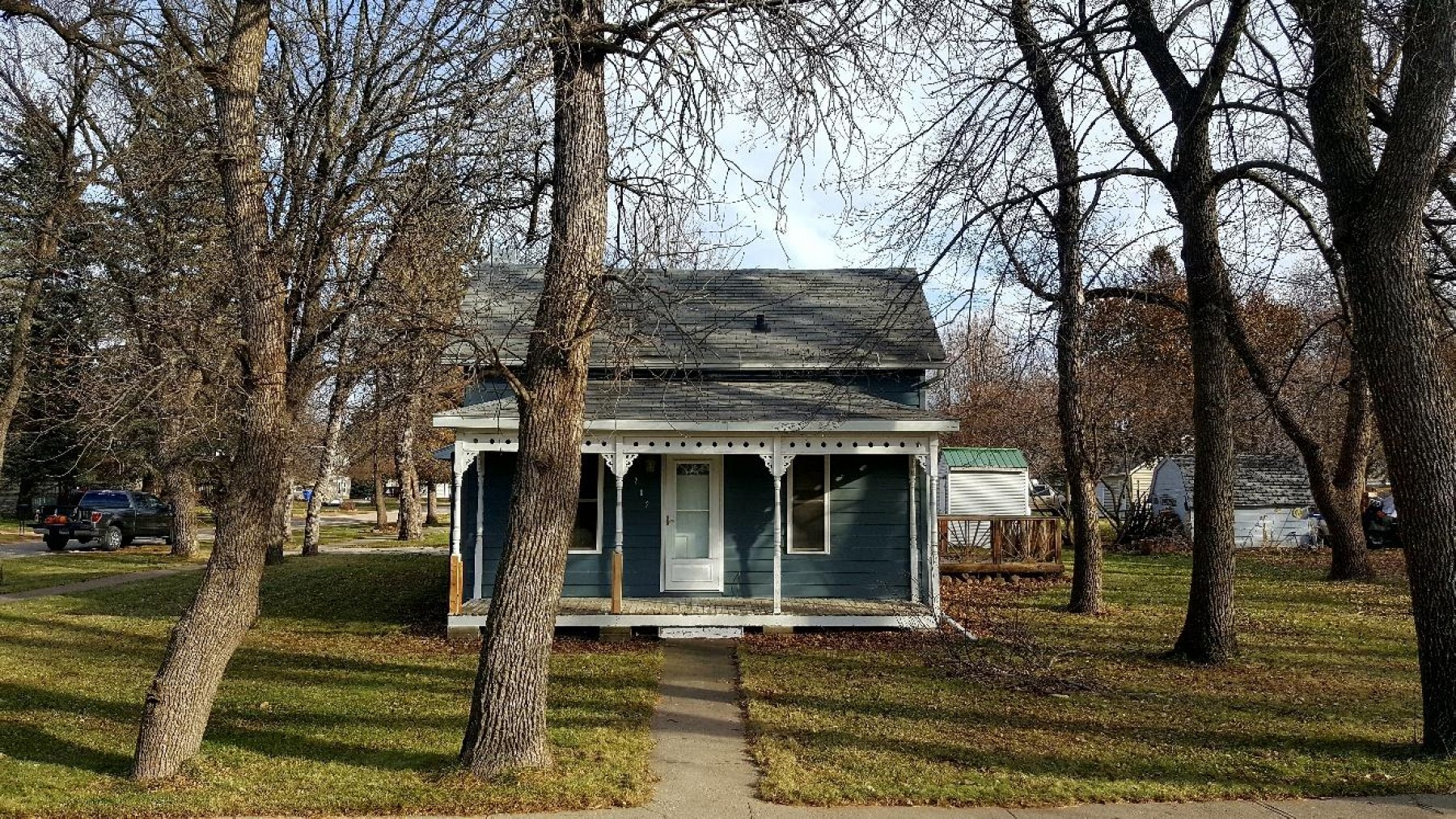 202 Hooker Avenue, White, SD 57276